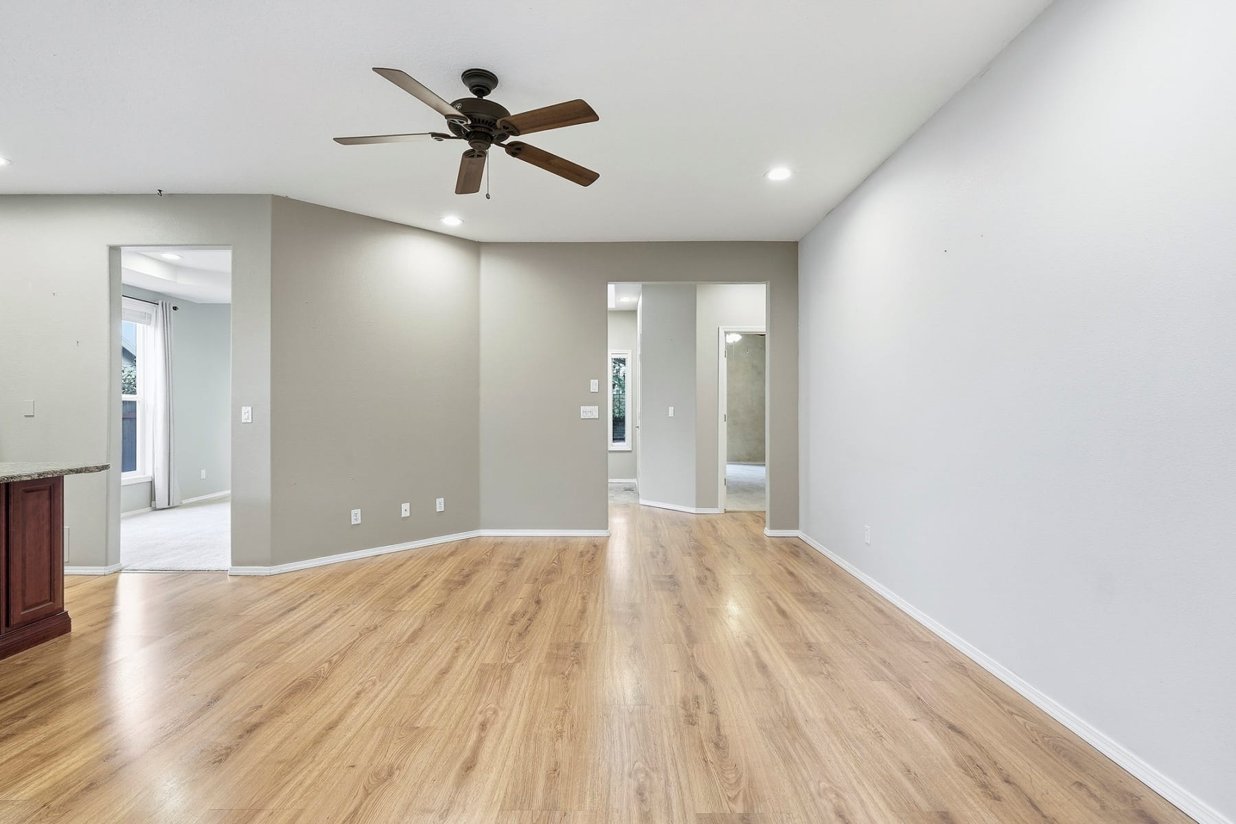  29411 SW CAMELOT ST Wilsonville, OR 97070 - 物件實景