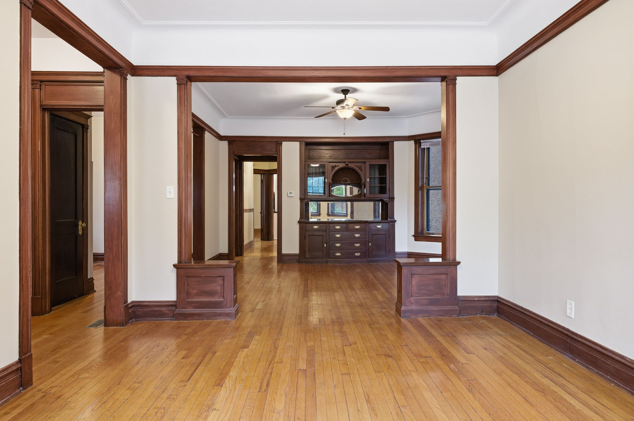  Lovingly Maintained Flat in the Heart of Andersonville - 物件實景