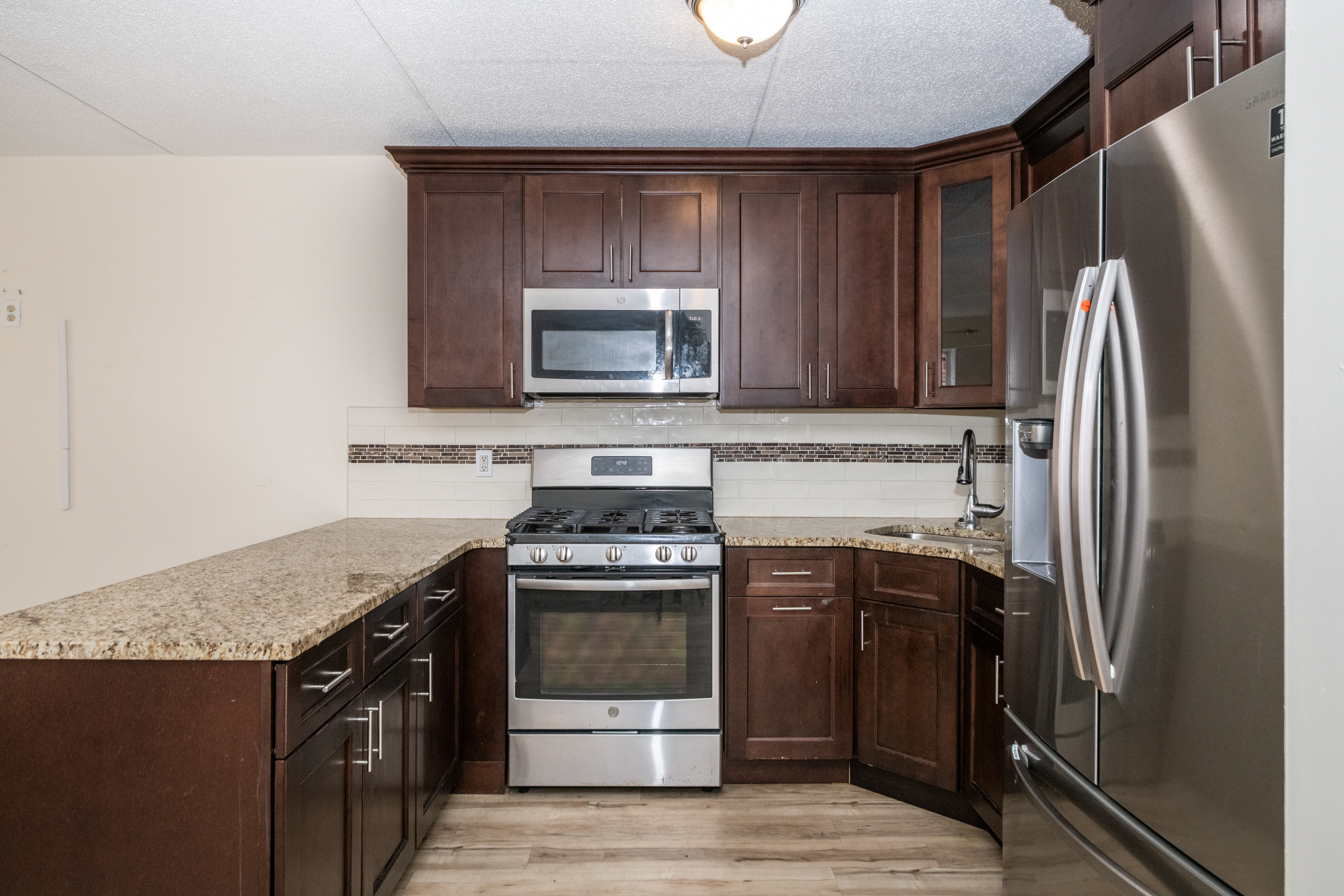 Bronx, New York, 10743, United States, 5 Bedrooms Bedrooms, ,3 BathroomsBathrooms,Residential,For Sale,1823007