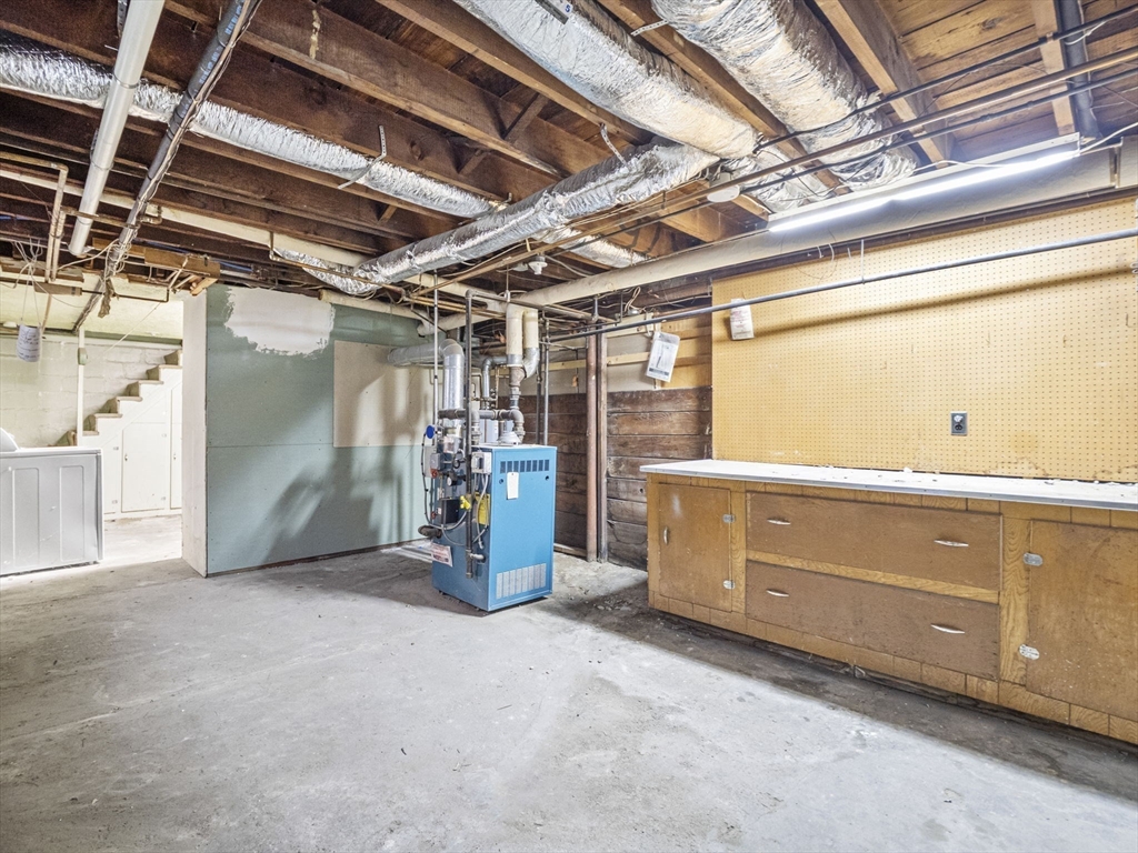 Belmont, Massachusetts, 02478, United States, 3 Bedrooms Bedrooms, ,1 BathroomBathrooms,Residential,For Sale,1988371