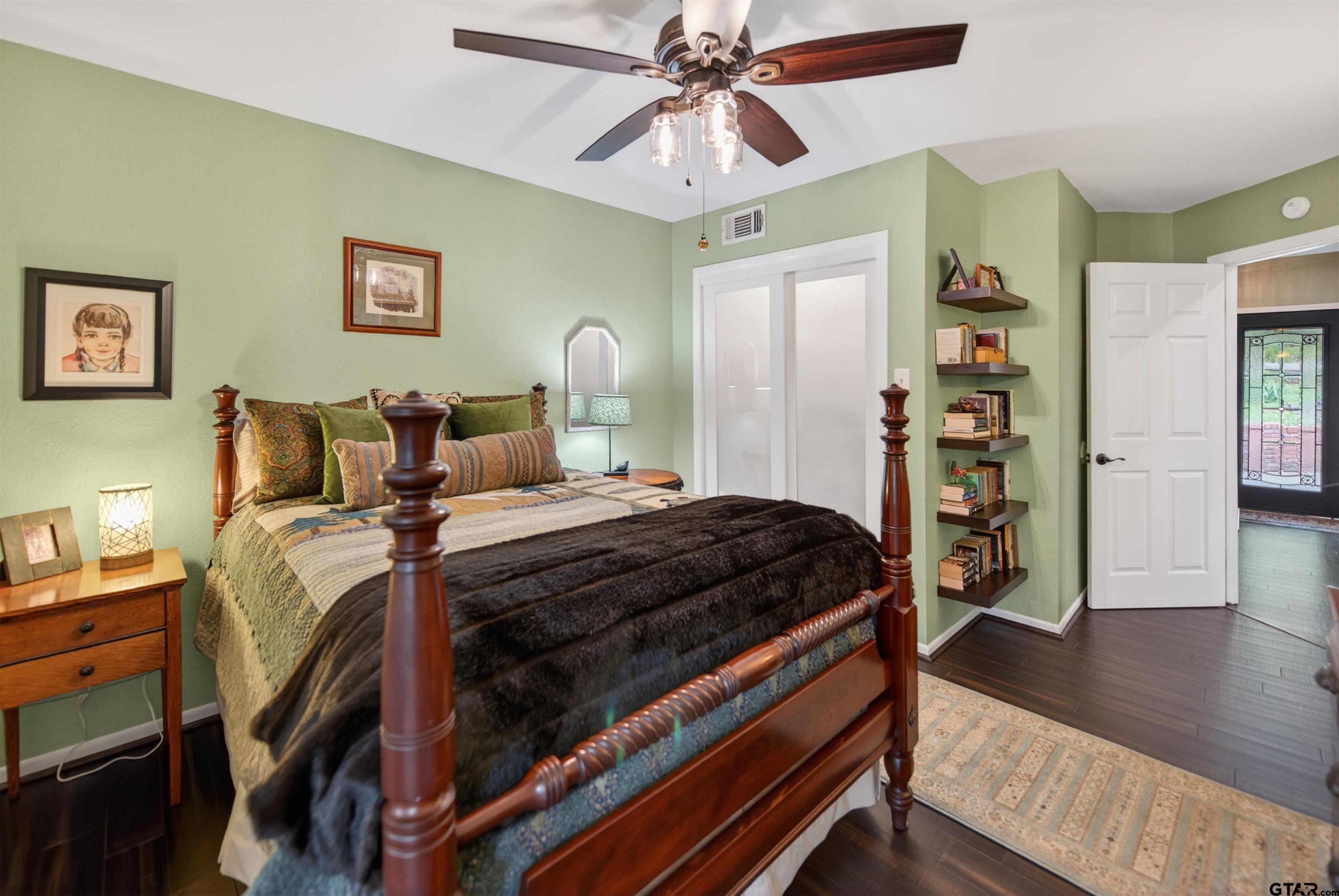 Scroggins, Texas, 75480, United States, 3 Bedrooms Bedrooms, ,2 BathroomsBathrooms,Residential,For Sale,2039986