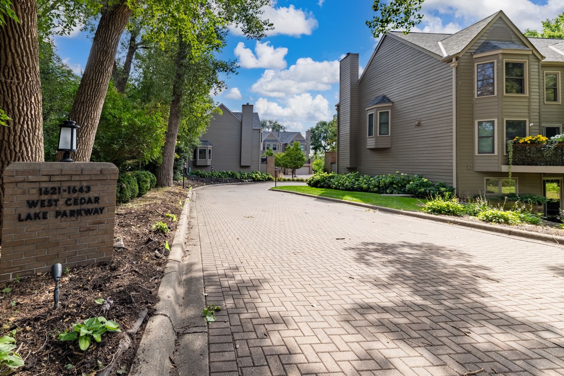  Renovated Townhome with Panoramic Views of Cedar Lake - 物件實景
