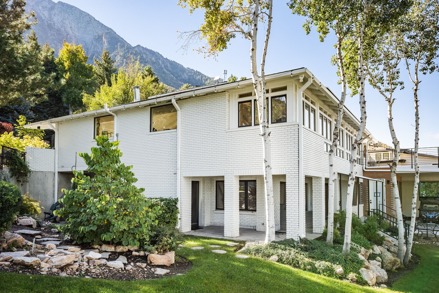  An Extraordinary Estate Above the Valley - 物件實景