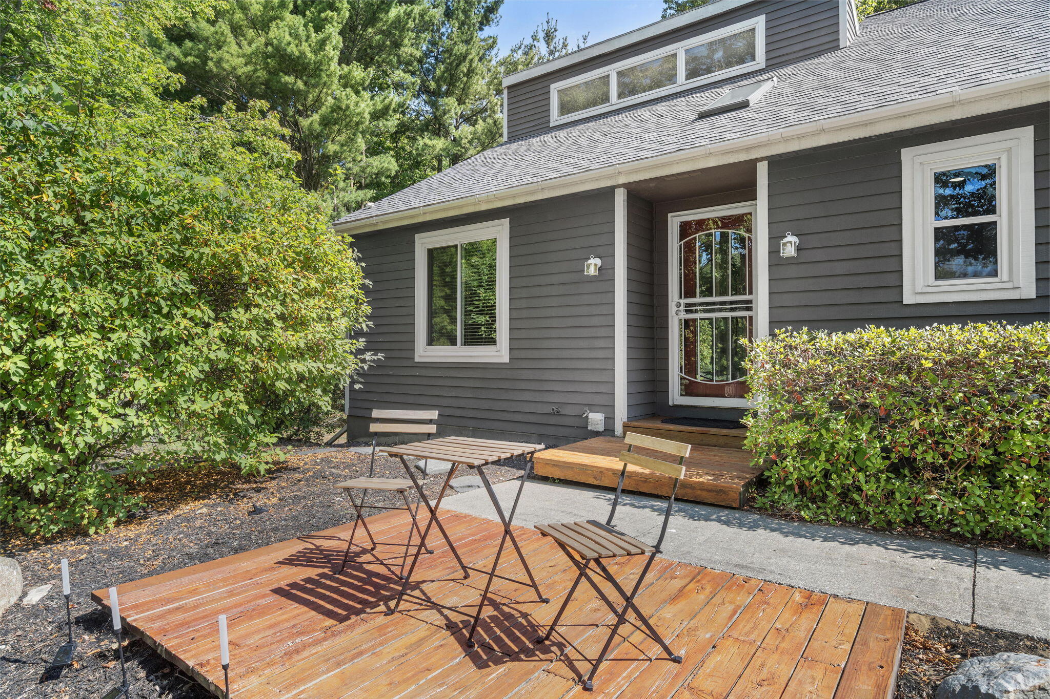 Holland, Michigan, 49423, United States, 5 Bedrooms Bedrooms, ,4 BathroomsBathrooms,Residential,For Sale,1982787