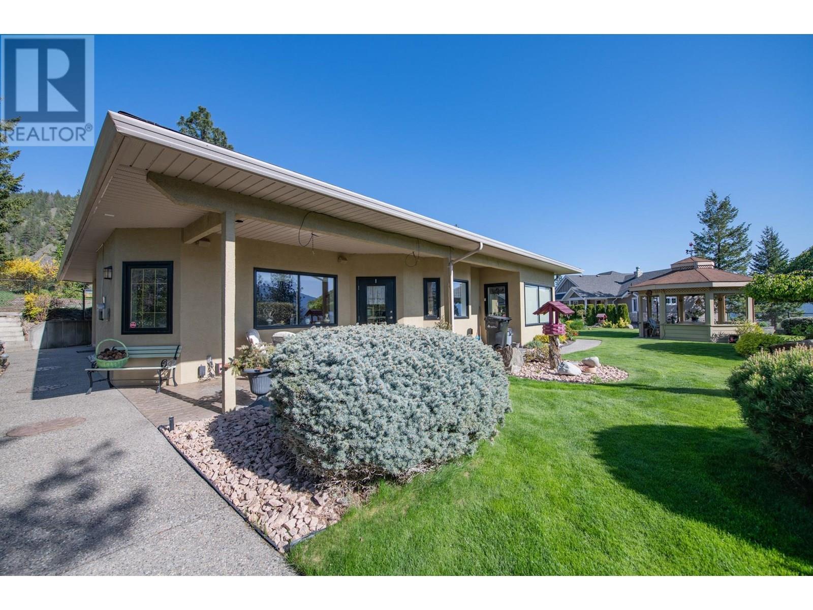 VERNON, British Columbia, V1H 1E8, CA, 3 Bedrooms Bedrooms, ,2 BathroomsBathrooms,Residential,For Sale,1948315