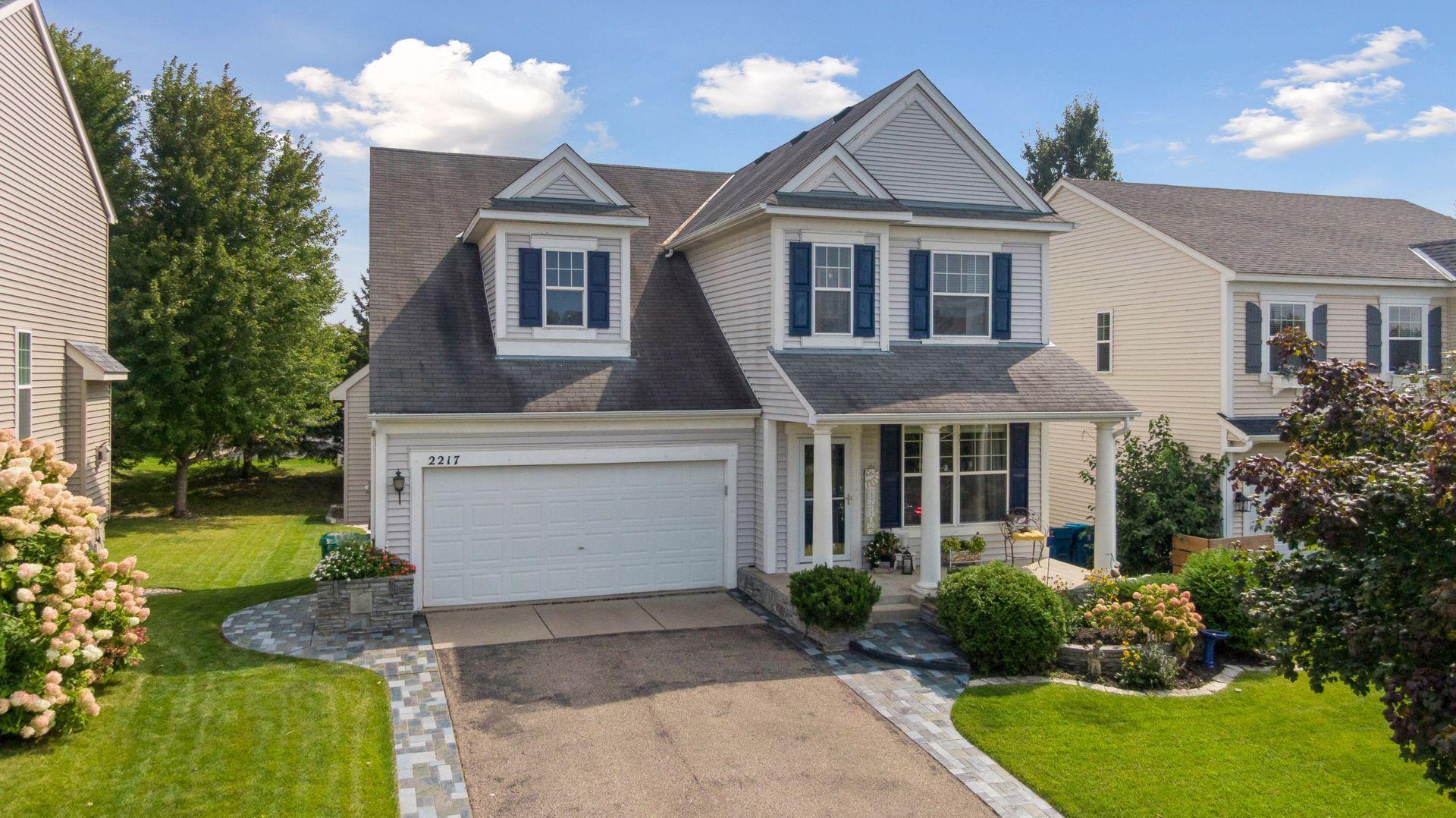 Chaska, Minnesota, 55318, United States, 4 Bedrooms Bedrooms, ,3 BathroomsBathrooms,Residential,For Sale,1947904