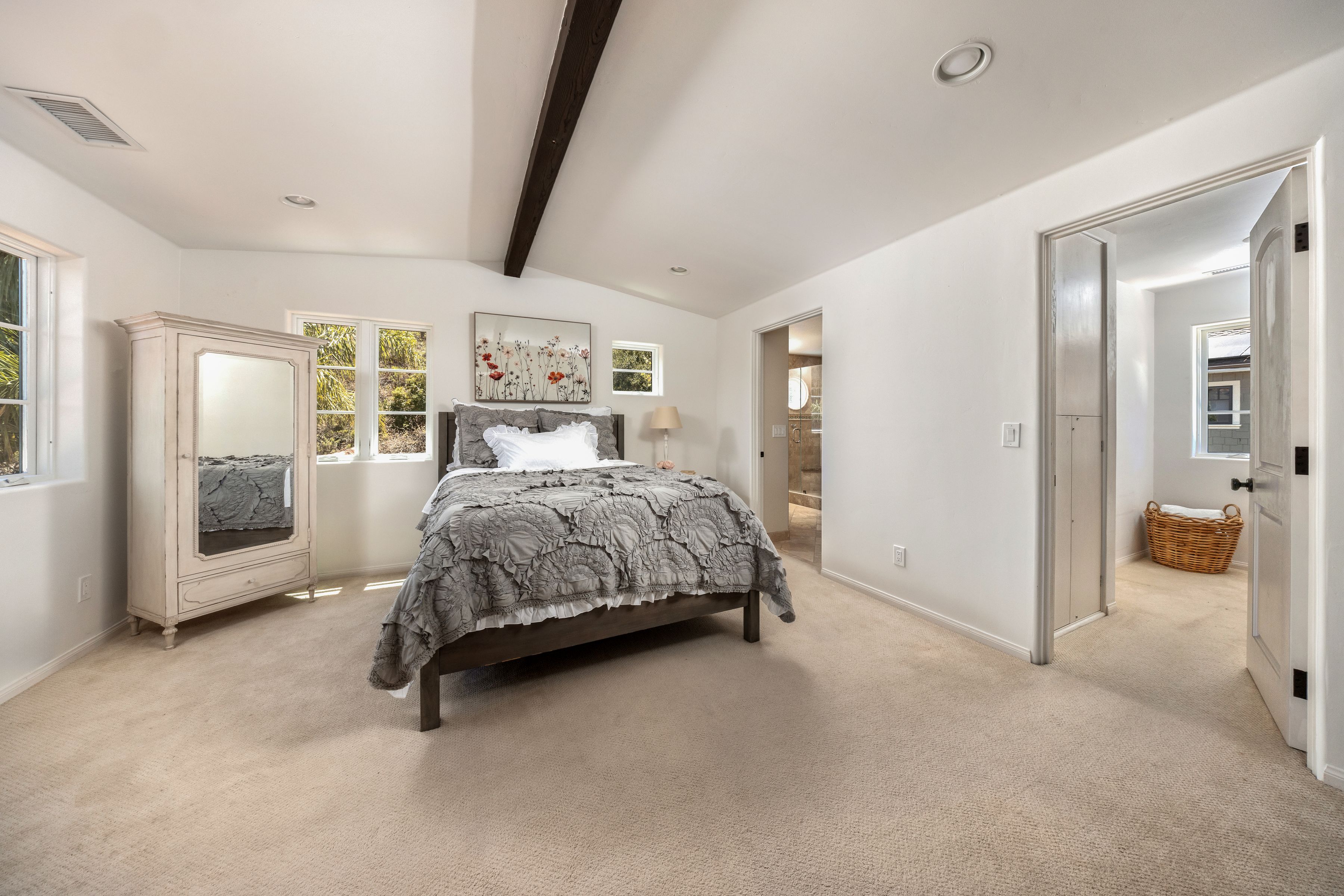  Classic Santa Barbara Home - 物件實景