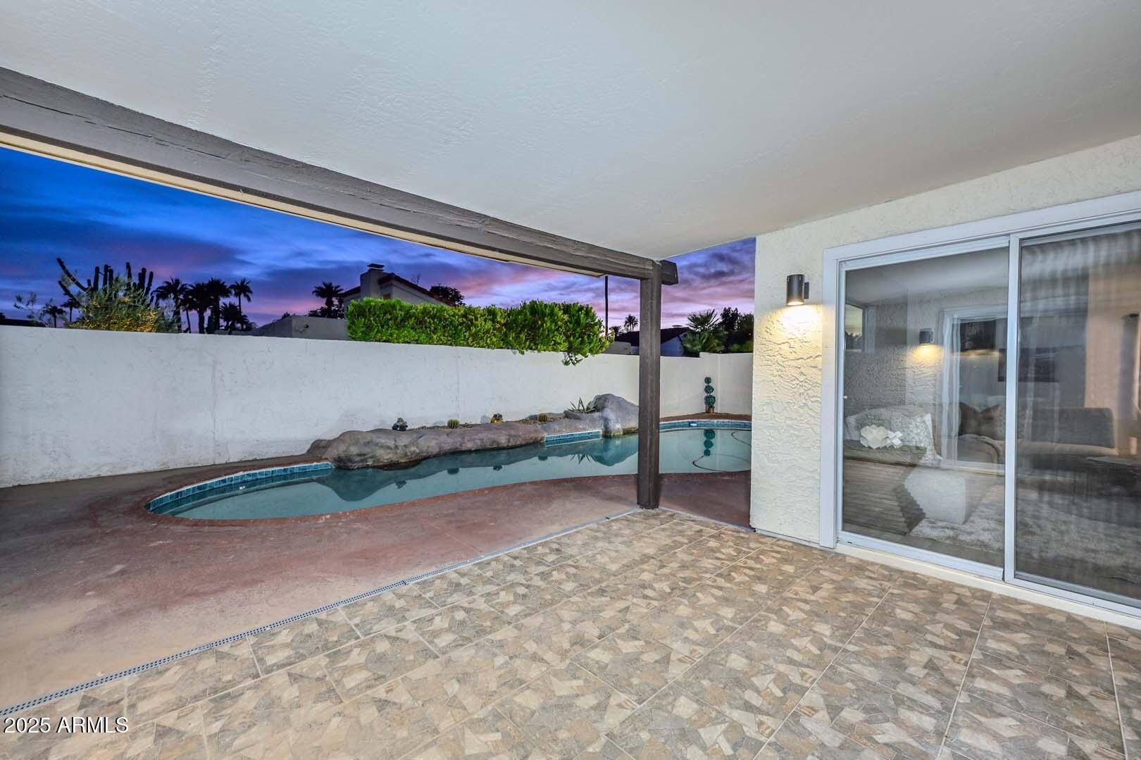 Scottsdale, Arizona, 85250, United States, 3 Bedrooms Bedrooms, ,3 BathroomsBathrooms,Residential,For Sale,1987857