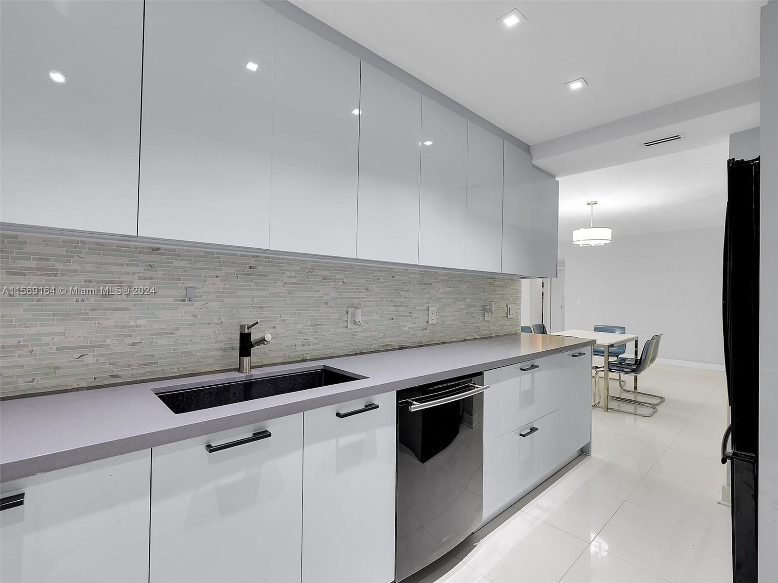 10185 Collins Ave Unit 1409, Bal Harbour, Florida, 33154, United States, 2 Bedrooms Bedrooms, ,2 BathroomsBathrooms,Residential,For Sale,10185 Collins Ave Unit 1409,1652195