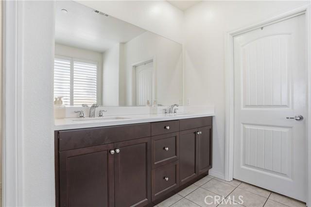 Menifee, California, 92585, United States, 4 Bedrooms Bedrooms, ,4 BathroomsBathrooms,Residential,For Sale,1985288