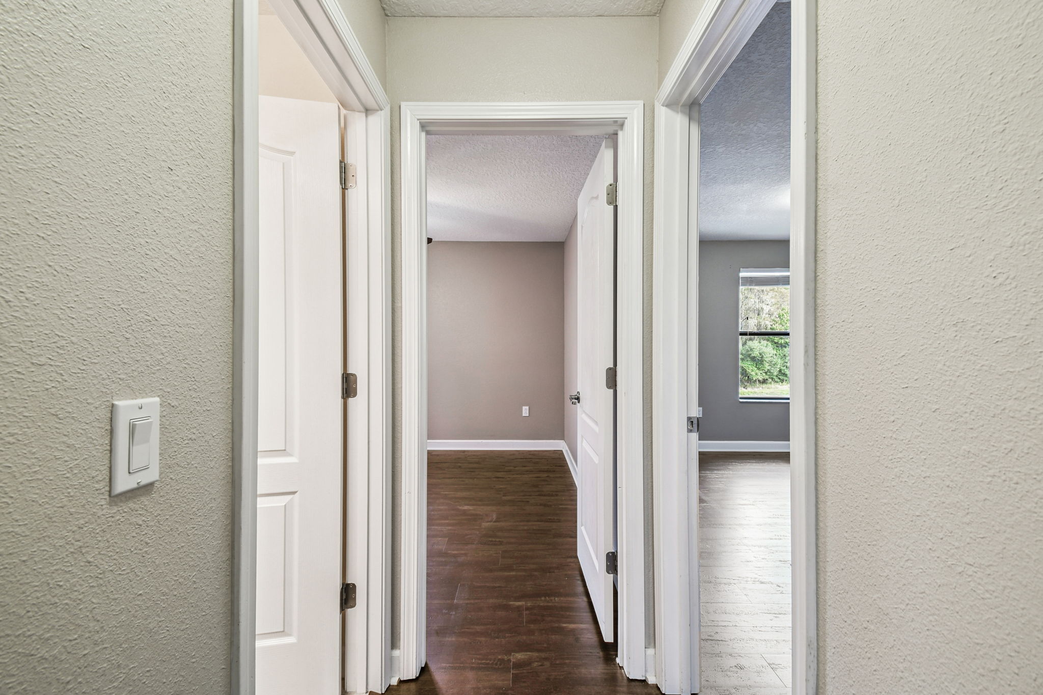 New Port Richey, Florida, 34655, United States, 6 Bedrooms Bedrooms, ,4 BathroomsBathrooms,Residential,For Sale,1980137