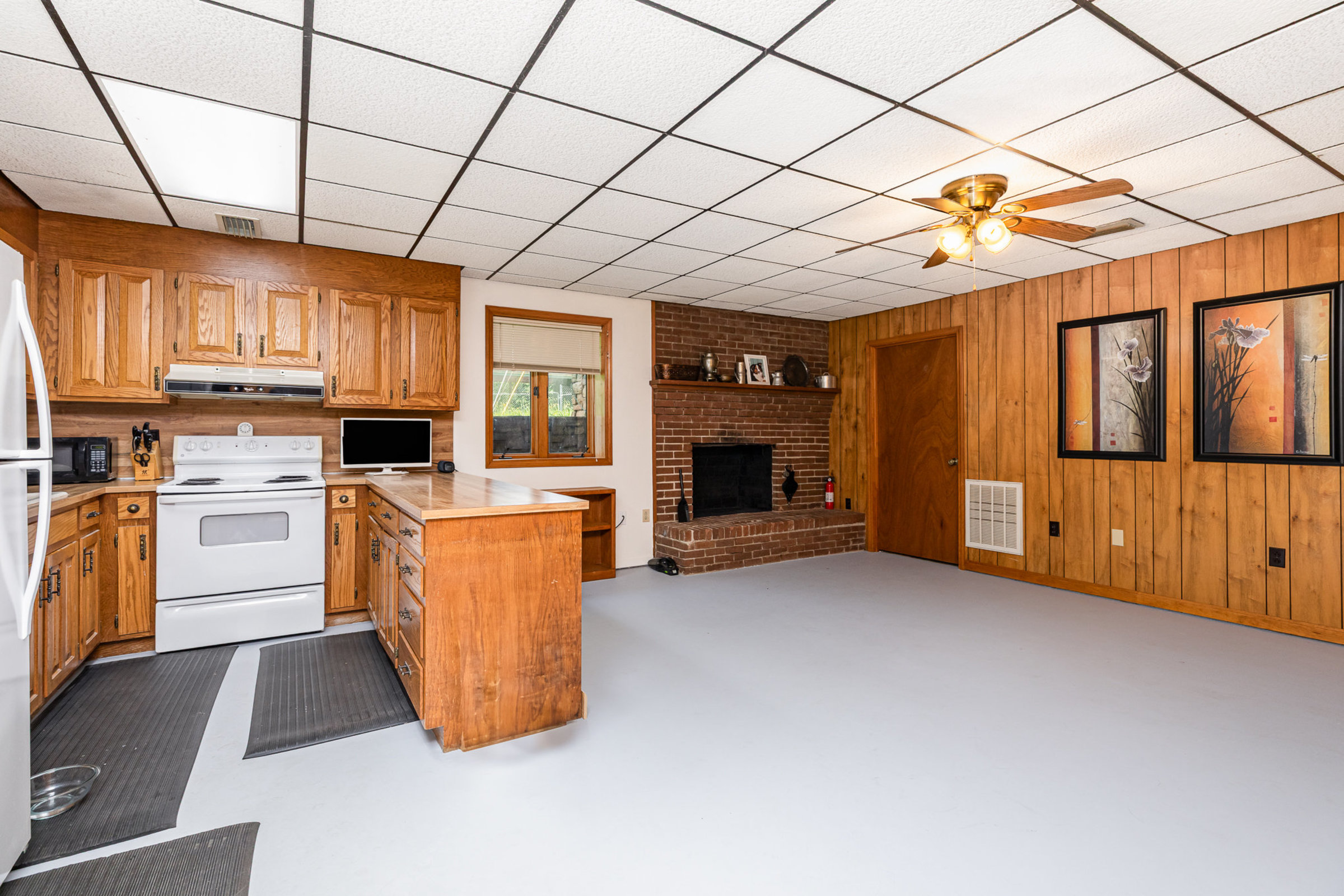 Troutman, North Carolina, 28166, United States, 2 Bedrooms Bedrooms, ,4 BathroomsBathrooms,Residential,For Sale,1900736