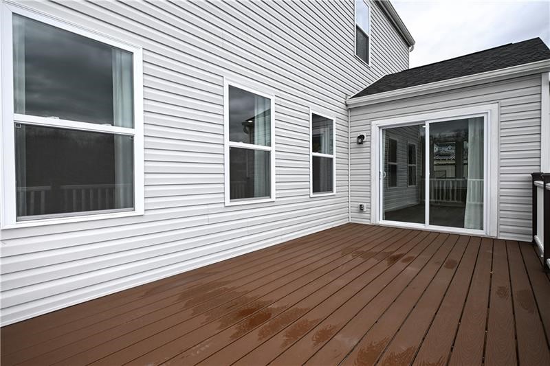 Oakdale, Pennsylvania, 15071, United States, 4 Bedrooms Bedrooms, ,4 BathroomsBathrooms,Residential,For Sale,2025427