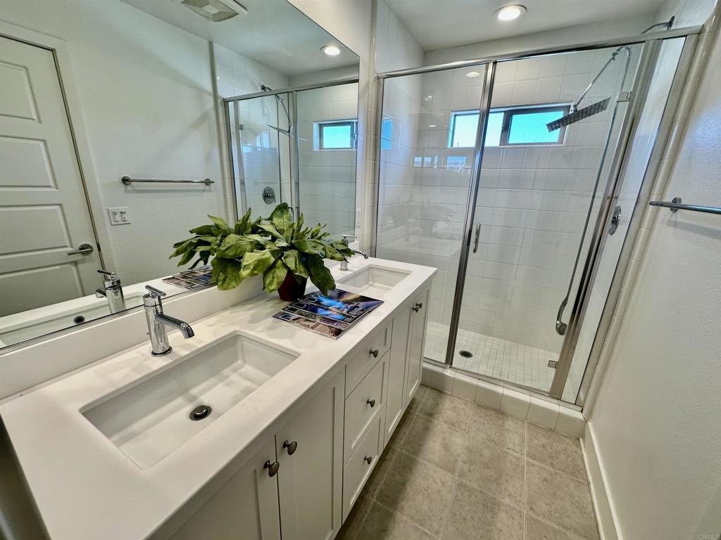 Chula Vista, California, 91915, United States, 3 Bedrooms Bedrooms, ,2 BathroomsBathrooms,Residential,For Sale,1892816