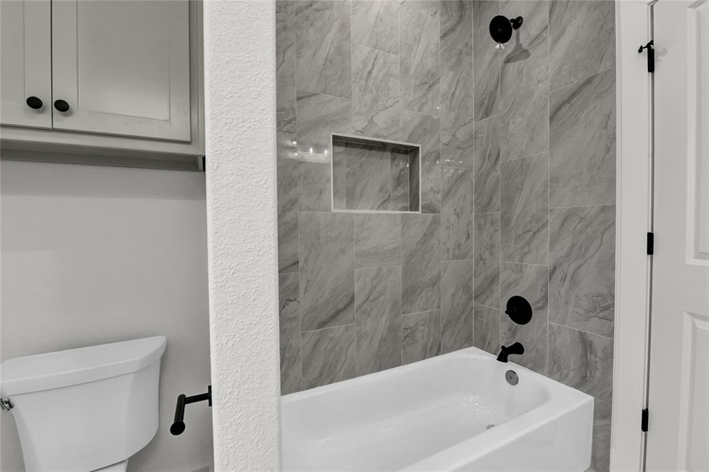 Millsap, Texas, 76066, United States, 4 Bedrooms Bedrooms, ,2 BathroomsBathrooms,Residential,For Sale,1984368