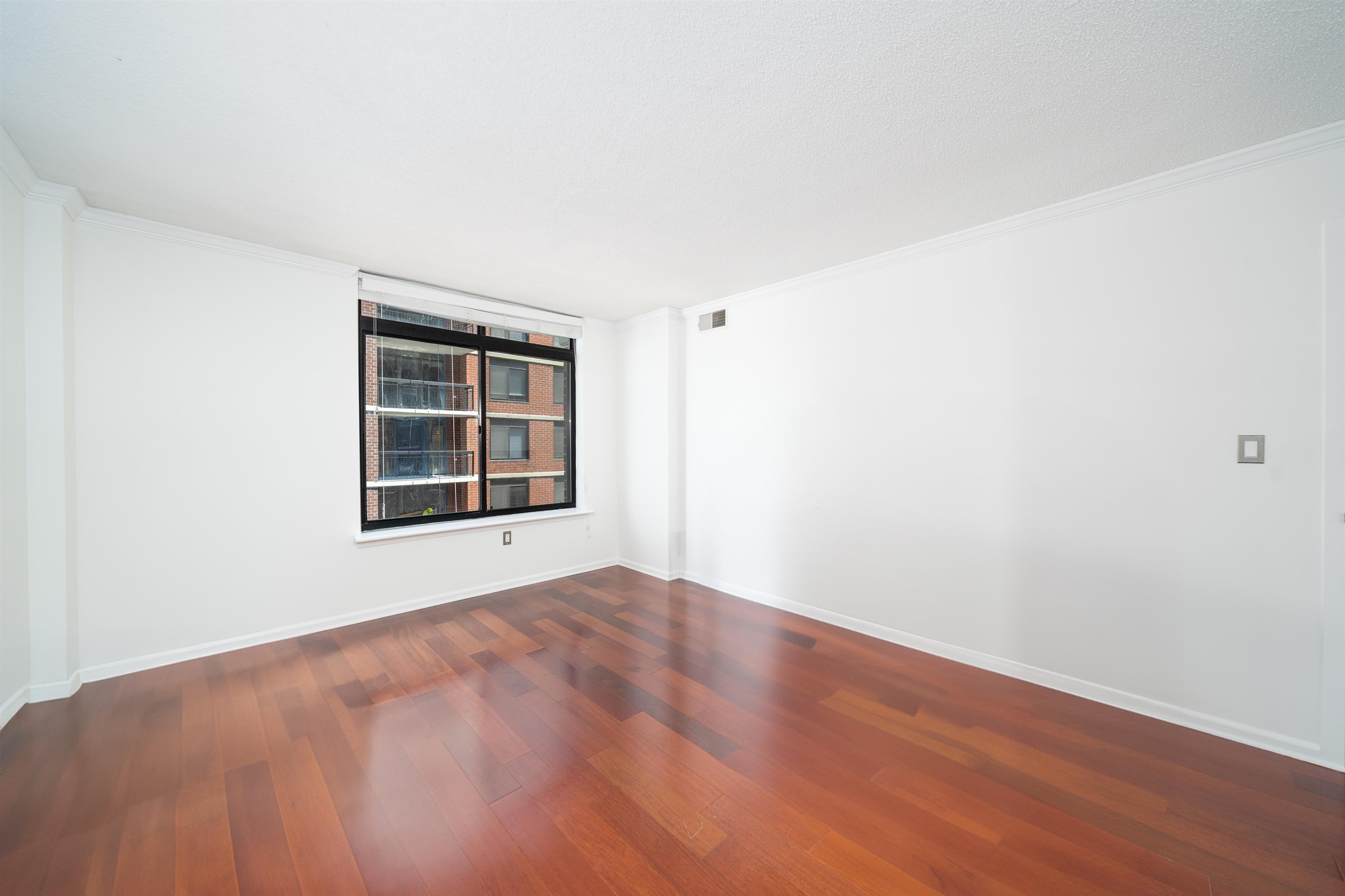 Hoboken, New Jersey, 07030, United States, 2 Bedrooms Bedrooms, ,2 BathroomsBathrooms,Residential,For Sale,1941691