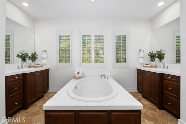 San Clemente, California, 92673, United States, 4 Bedrooms Bedrooms, ,2 BathroomsBathrooms,Residential,For Sale,1978442