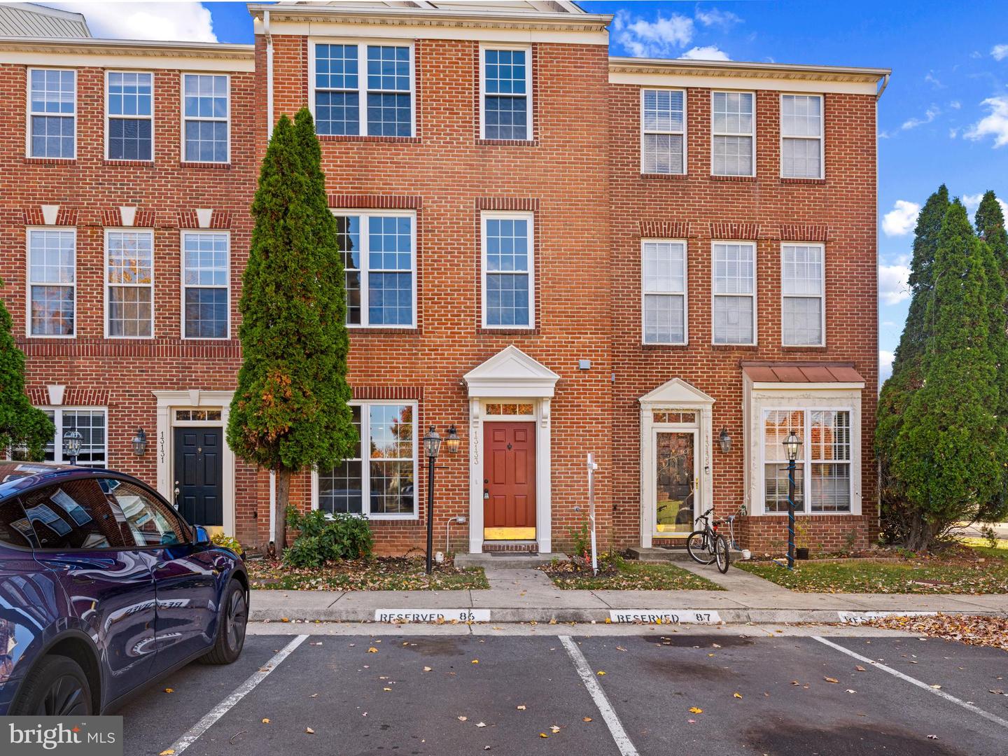 Herndon, Virginia, 20171, United States, 4 Bedrooms Bedrooms, ,4 BathroomsBathrooms,Residential,For Sale,1989077