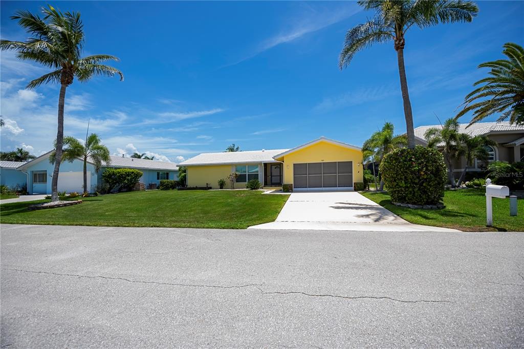 Punta Gorda, Florida, 33950, United States, 2 Bedrooms Bedrooms, ,2 BathroomsBathrooms,Residential,For Sale,1903720
