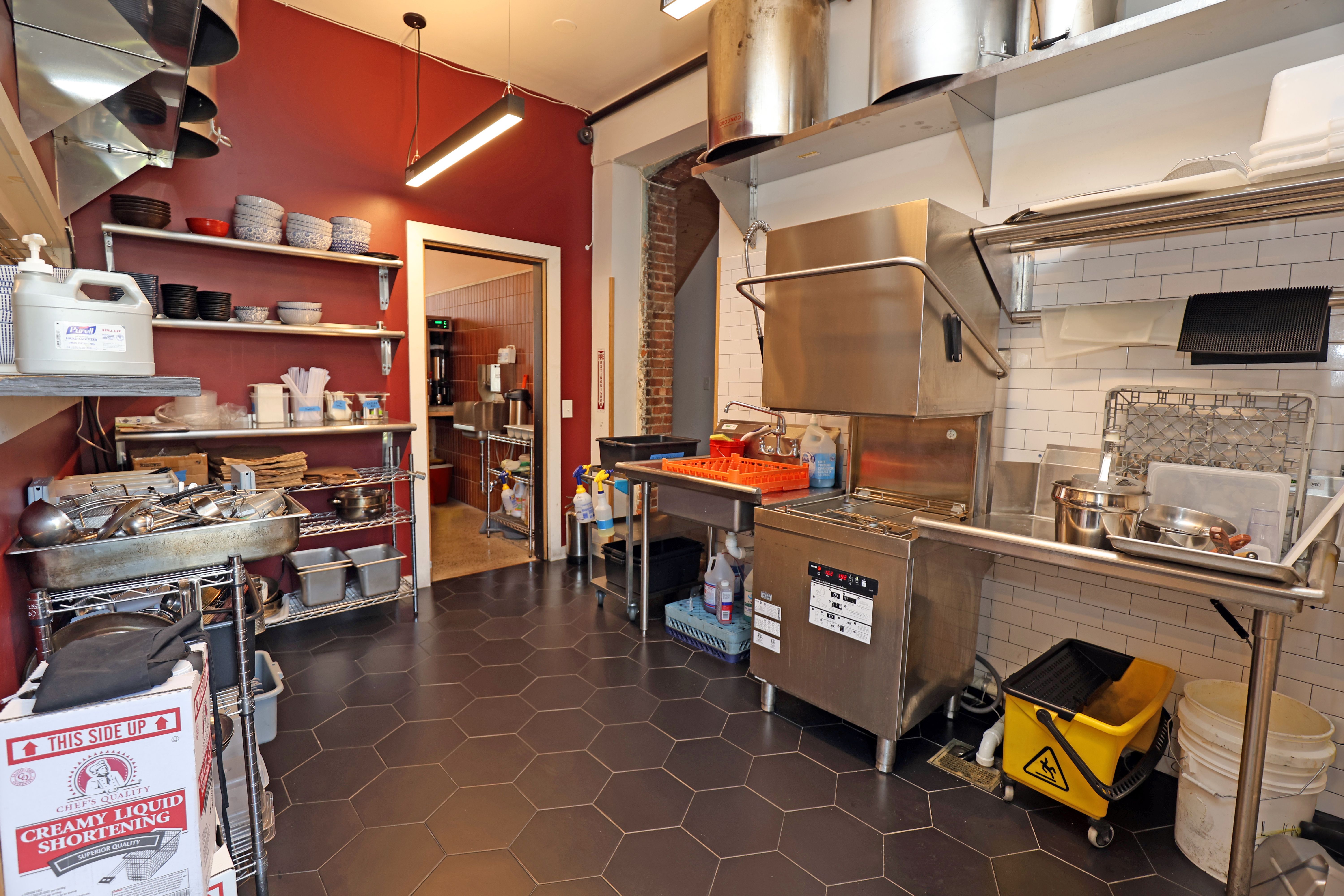  47 Lander Street, Newburgh, NY 12550 - 物件實景