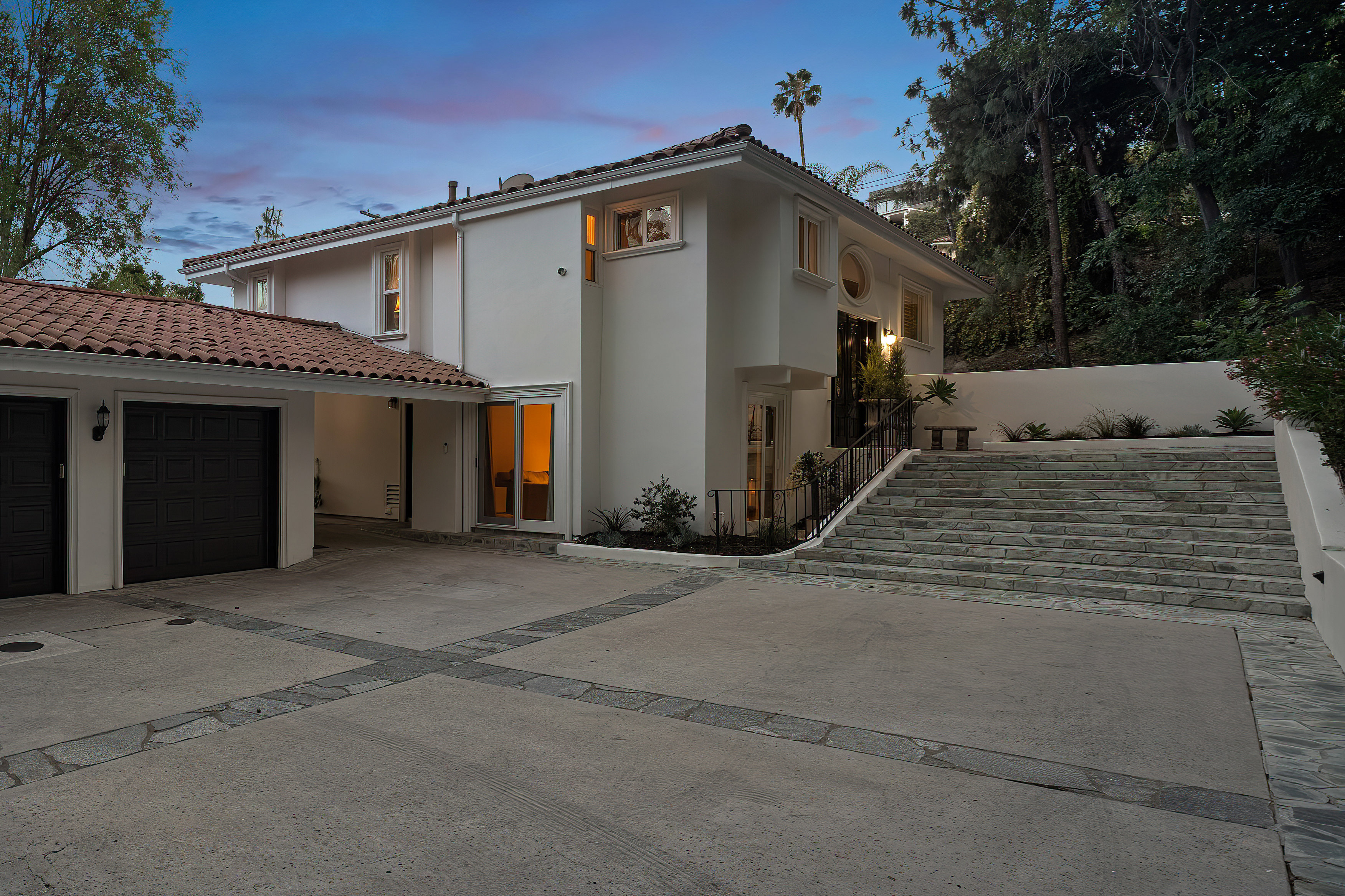  4807 Brewster Drive - 物件實景