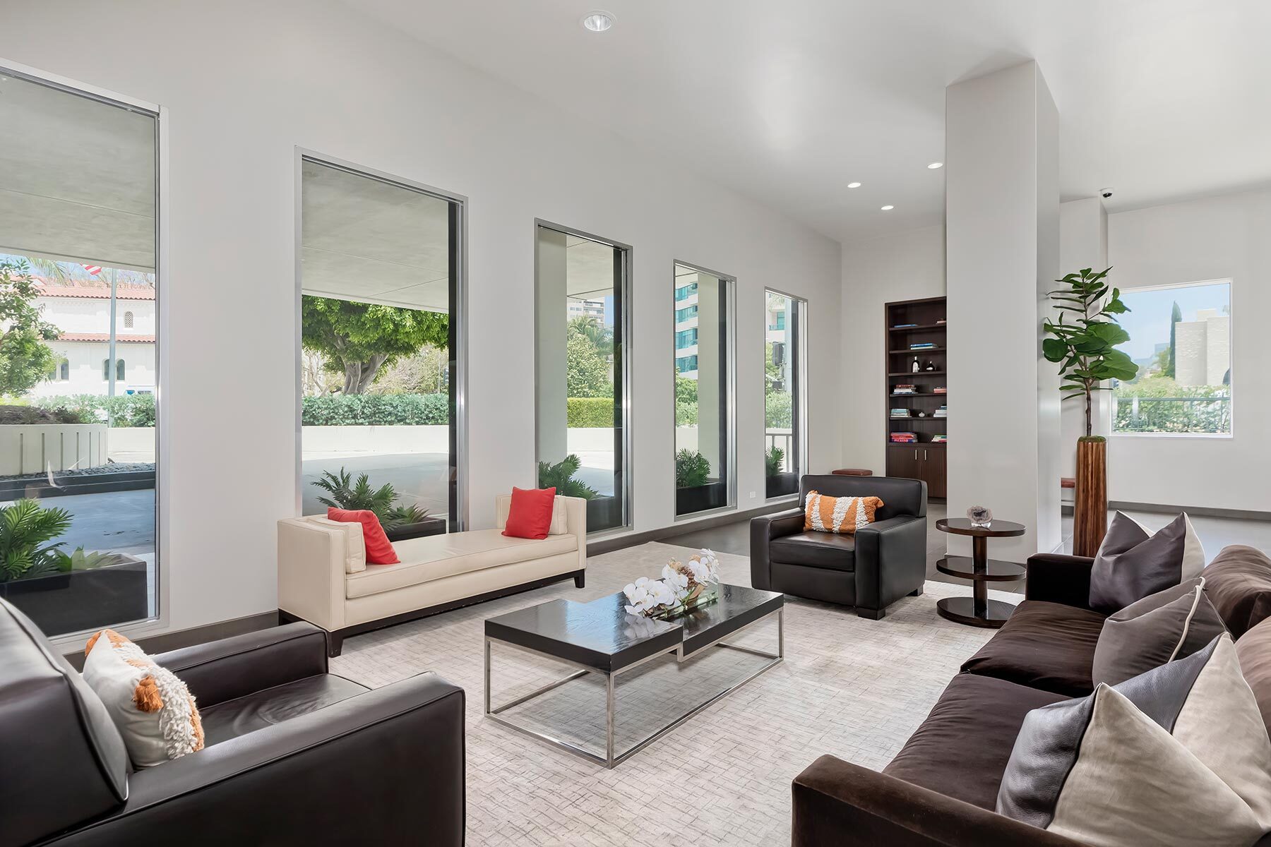  10501 Wilshire Boulevard - 物件實景