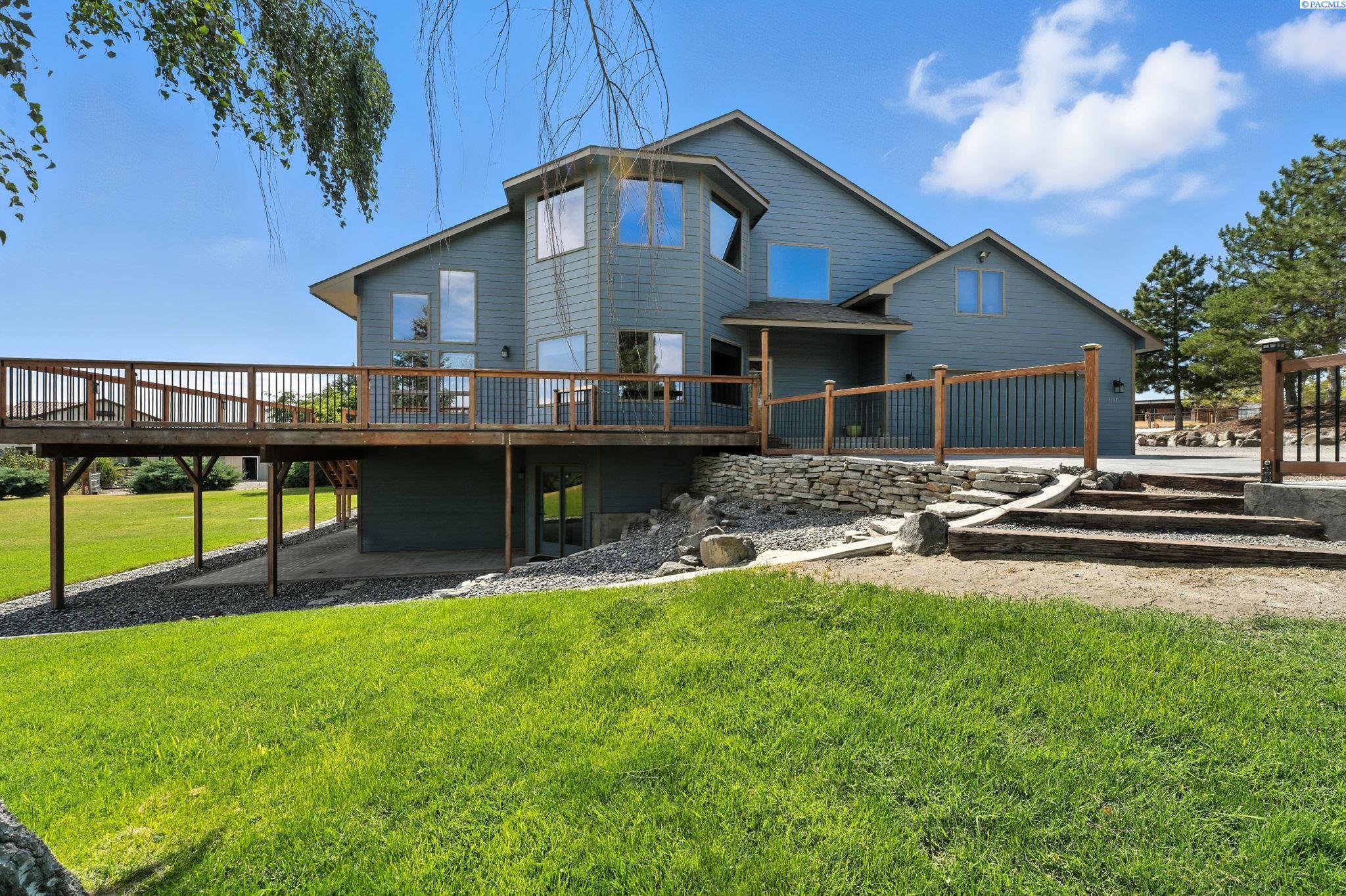 West Richland, Washington, 99353, United States, 5 Bedrooms Bedrooms, ,3 BathroomsBathrooms,Residential,For Sale,1906859