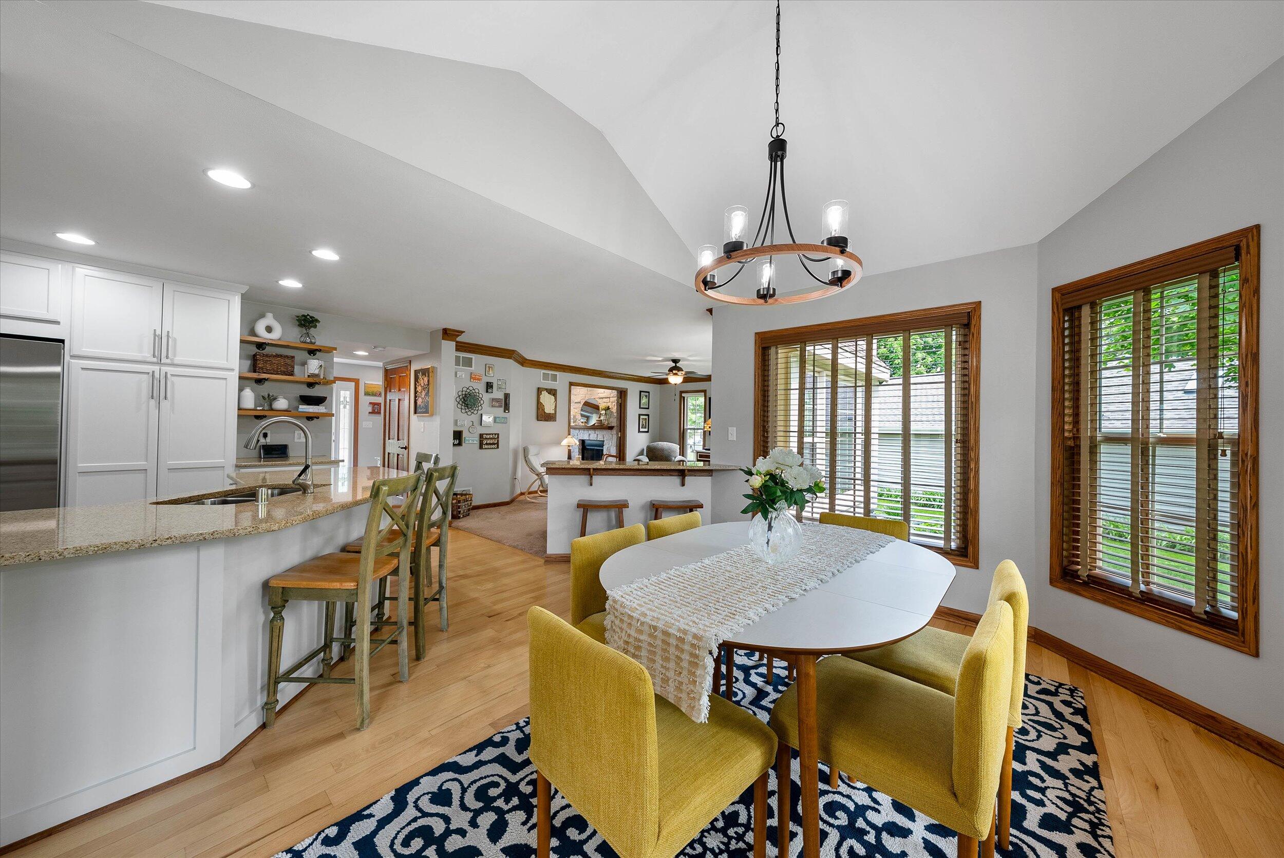 Germantown, Wisconsin, 53022, United States, 3 Bedrooms Bedrooms, ,3 BathroomsBathrooms,Residential,For Sale,1987563