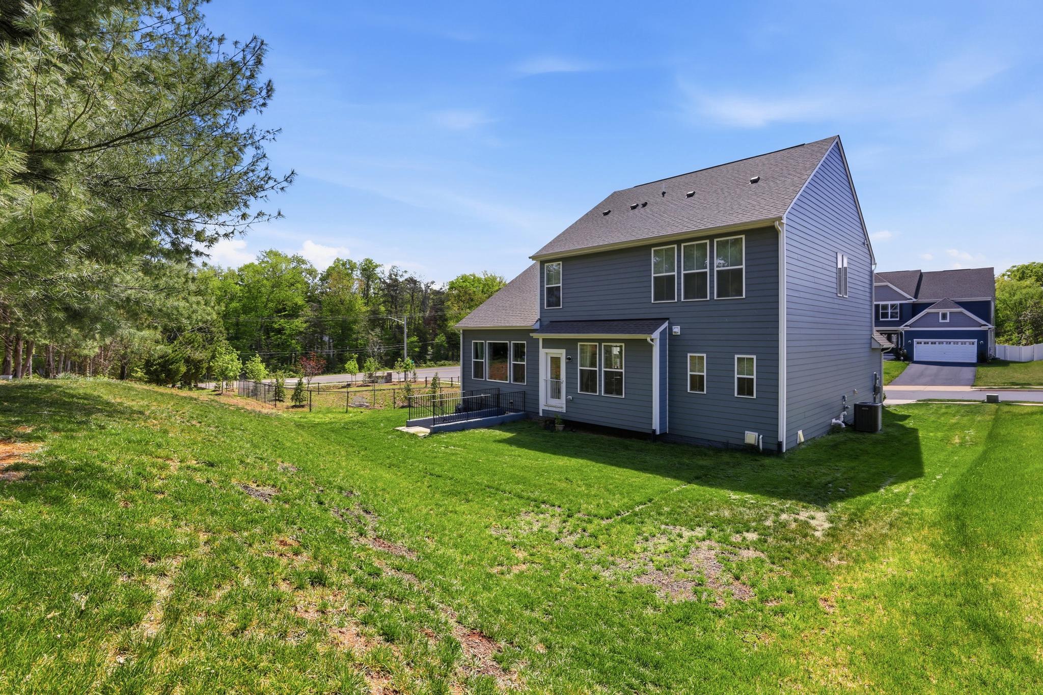  9428 Deschamp Court, Manassas, VA, 20112 - 物件實景