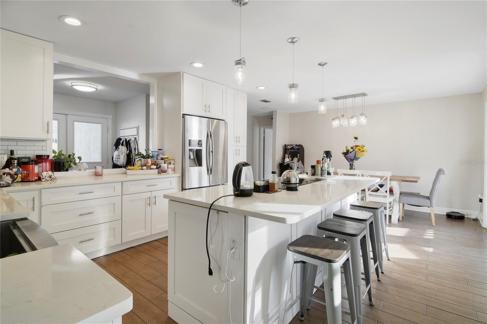 EUSTIS, Florida, 32726, United States, 4 Bedrooms Bedrooms, ,3 BathroomsBathrooms,Residential,For Sale,1978501