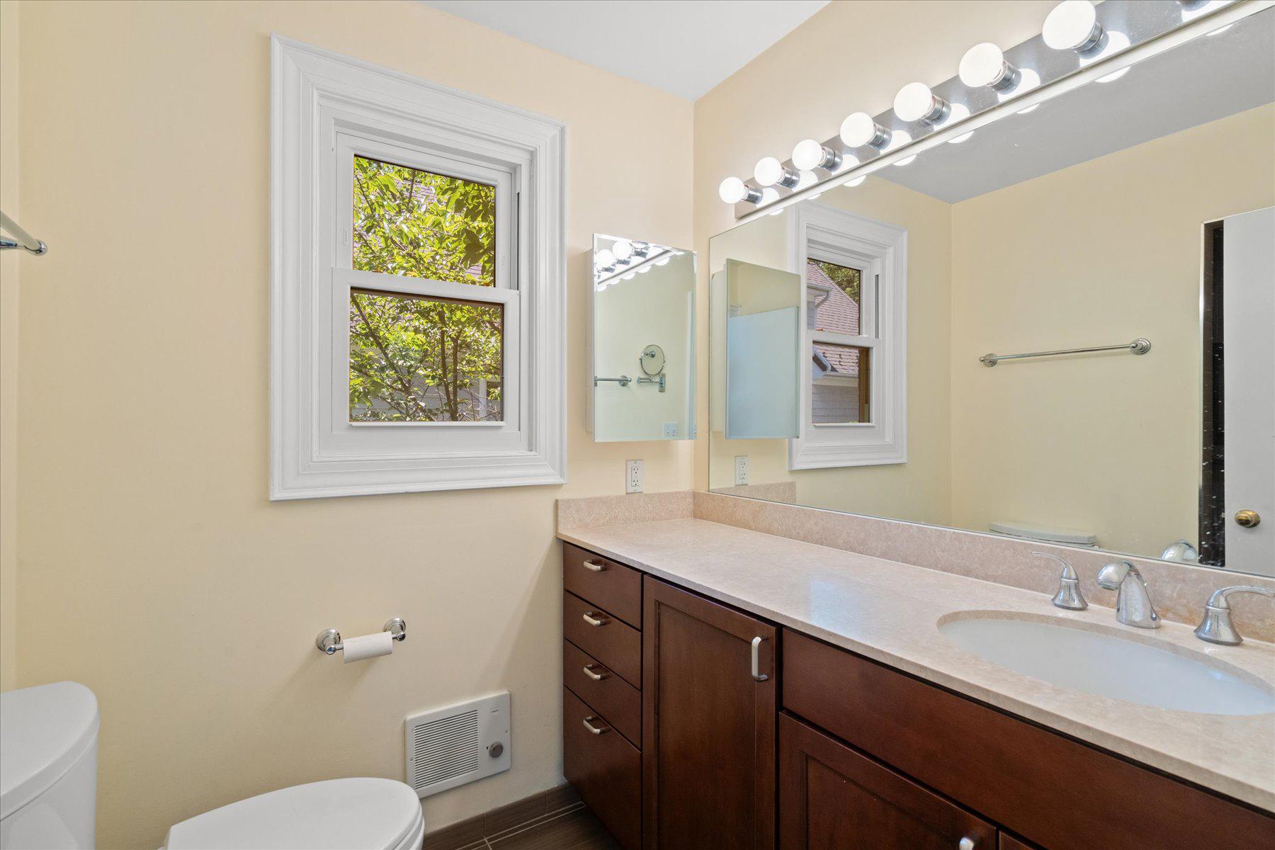  4906 46th Street NW, Washington, DC, 20016 - 物件實景