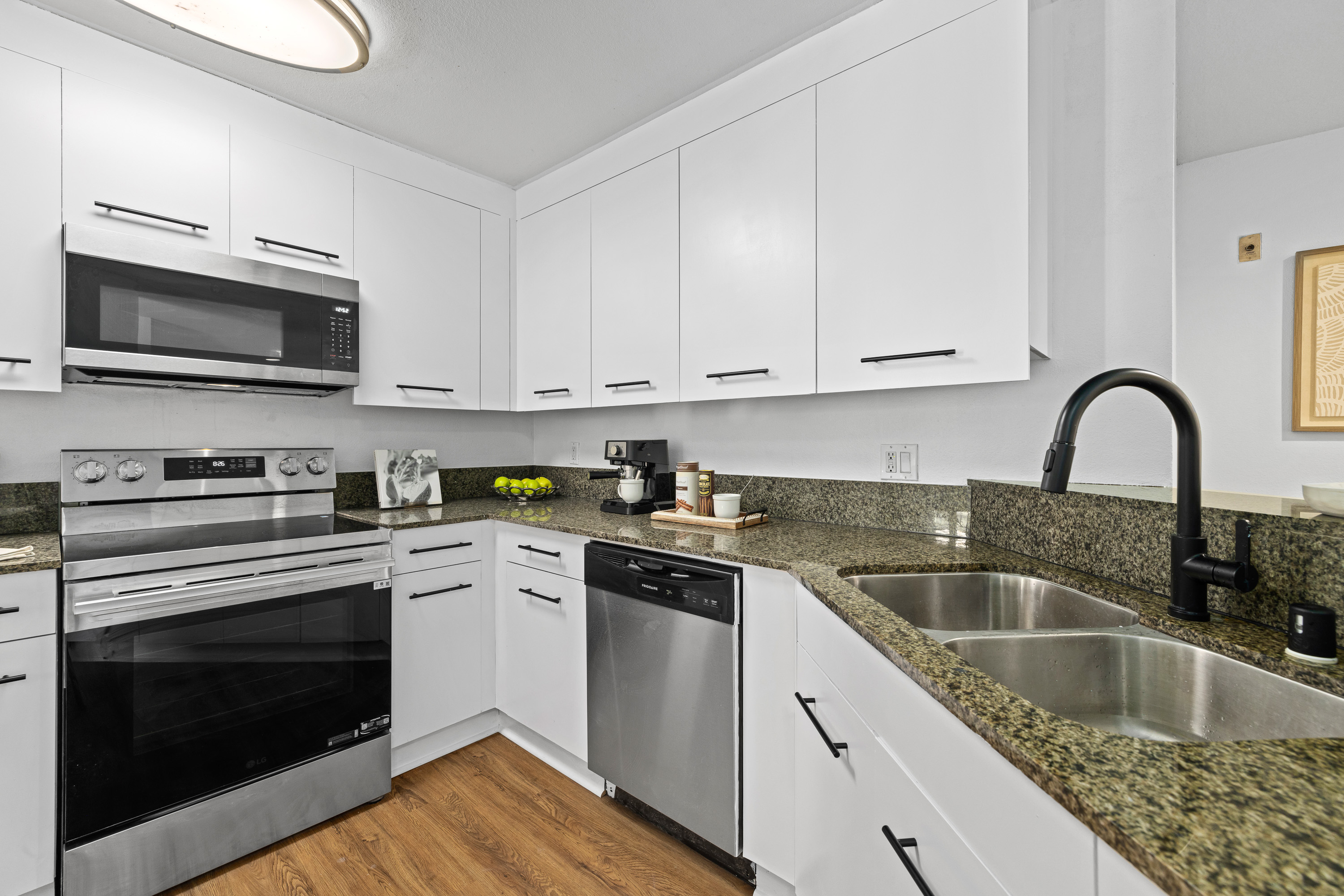  7565 Charmant Drive #510, San Diego, CA 92122 - 物件實景