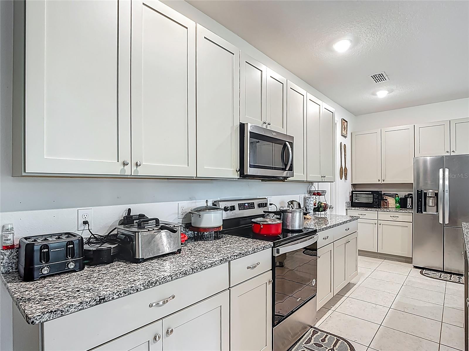 ST CLOUD, Florida, 34771, United States, 5 Bedrooms Bedrooms, ,4 BathroomsBathrooms,Residential,For Sale,1980959