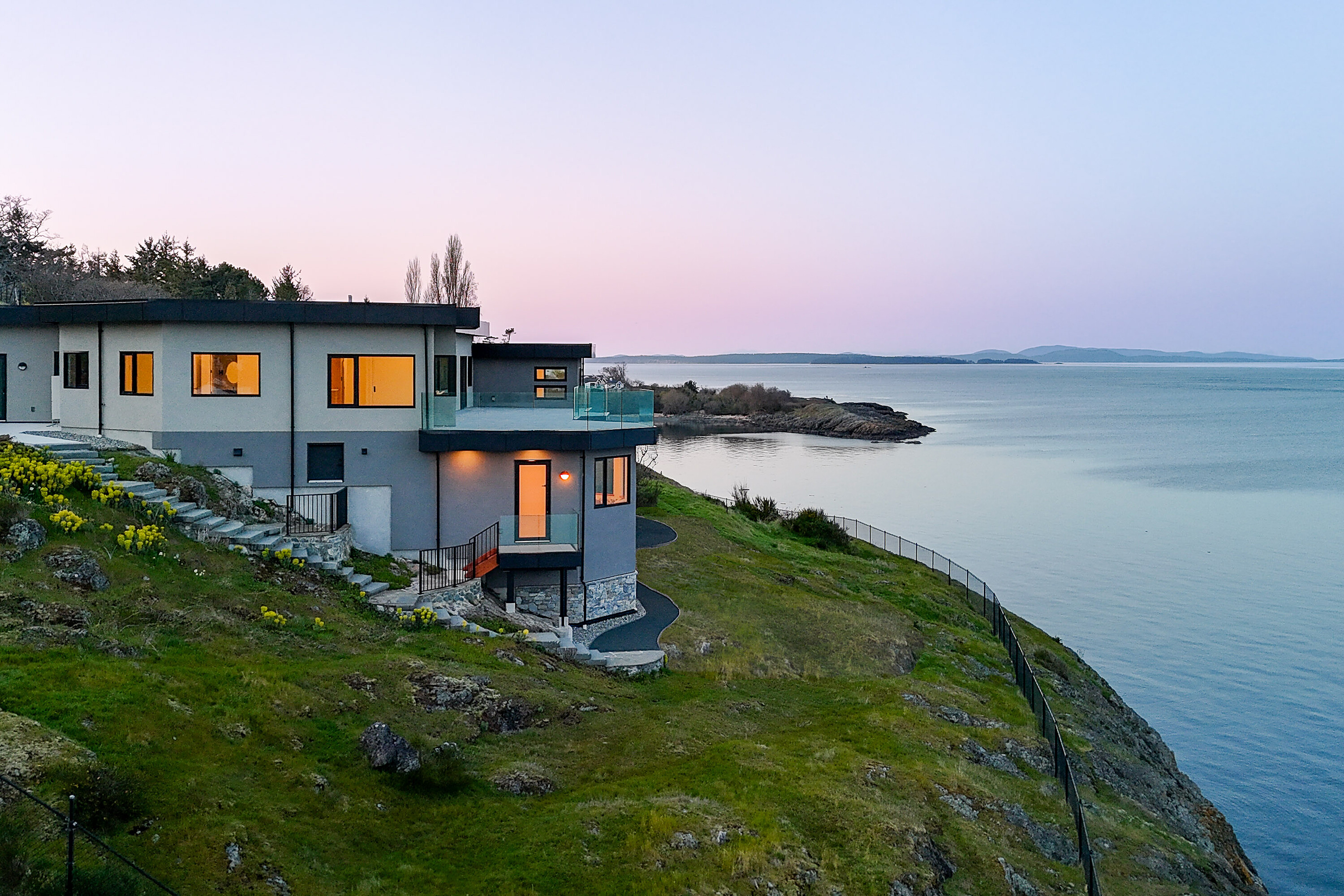  Panoramic Saanich Oceanfront - 物件實景
