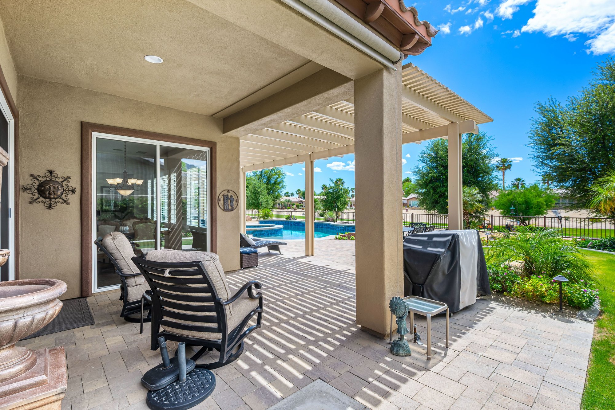  Sunshine, Fairways, Pool, and Mountain Views - 物件實景