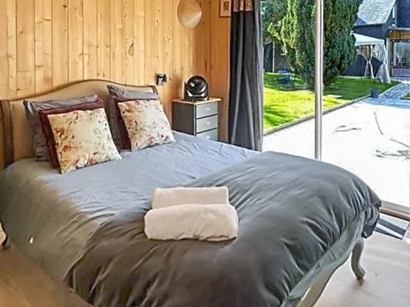 Trouville-sur-Mer, Normandy, 14360, FR, 7 Bedrooms Bedrooms, ,9 BathroomsBathrooms,Residential,For Sale,1672697