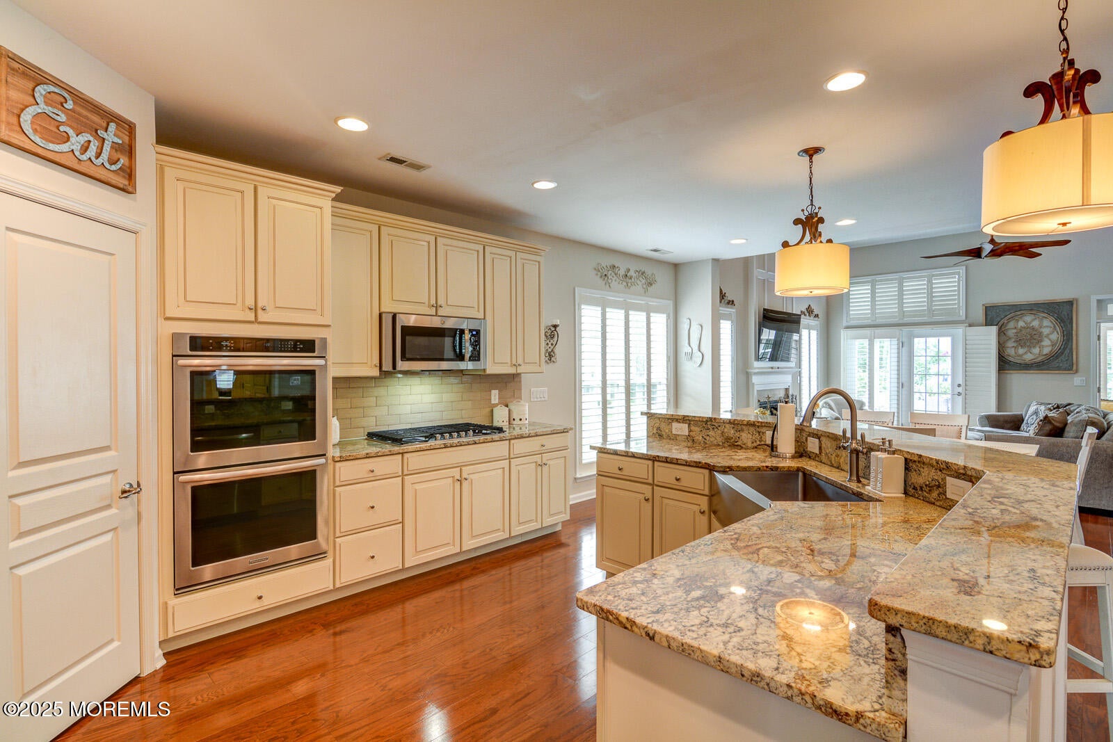 Farmingdale, New Jersey, 07727, United States, 3 Bedrooms Bedrooms, ,3 BathroomsBathrooms,Residential,For Sale,1942721