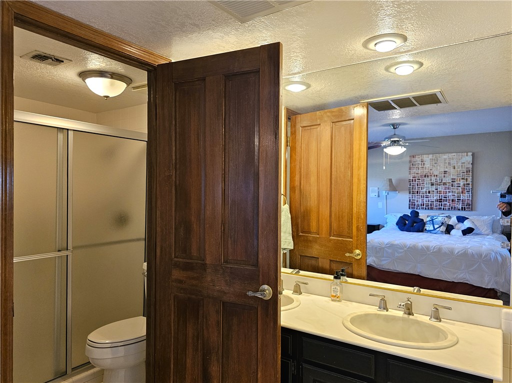 Lake Havasu, Arizona, 86403, United States, 2 Bedrooms Bedrooms, ,2 BathroomsBathrooms,Residential,For Sale,2002226