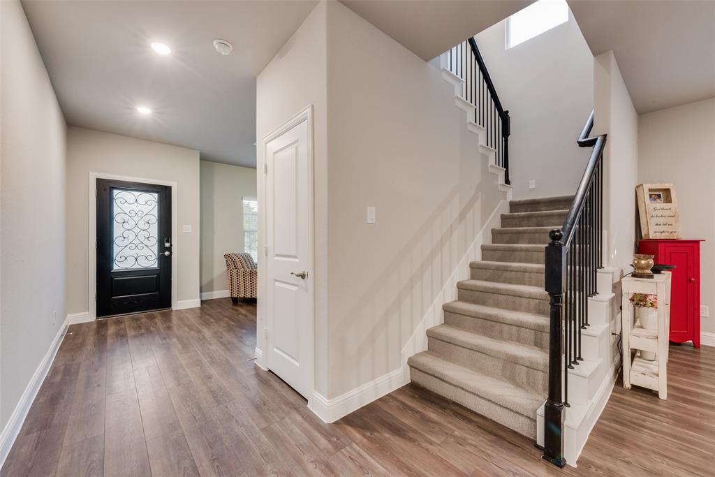 Melissa, Texas, 75454, United States, 4 Bedrooms Bedrooms, ,4 BathroomsBathrooms,Residential,For Sale,1900978