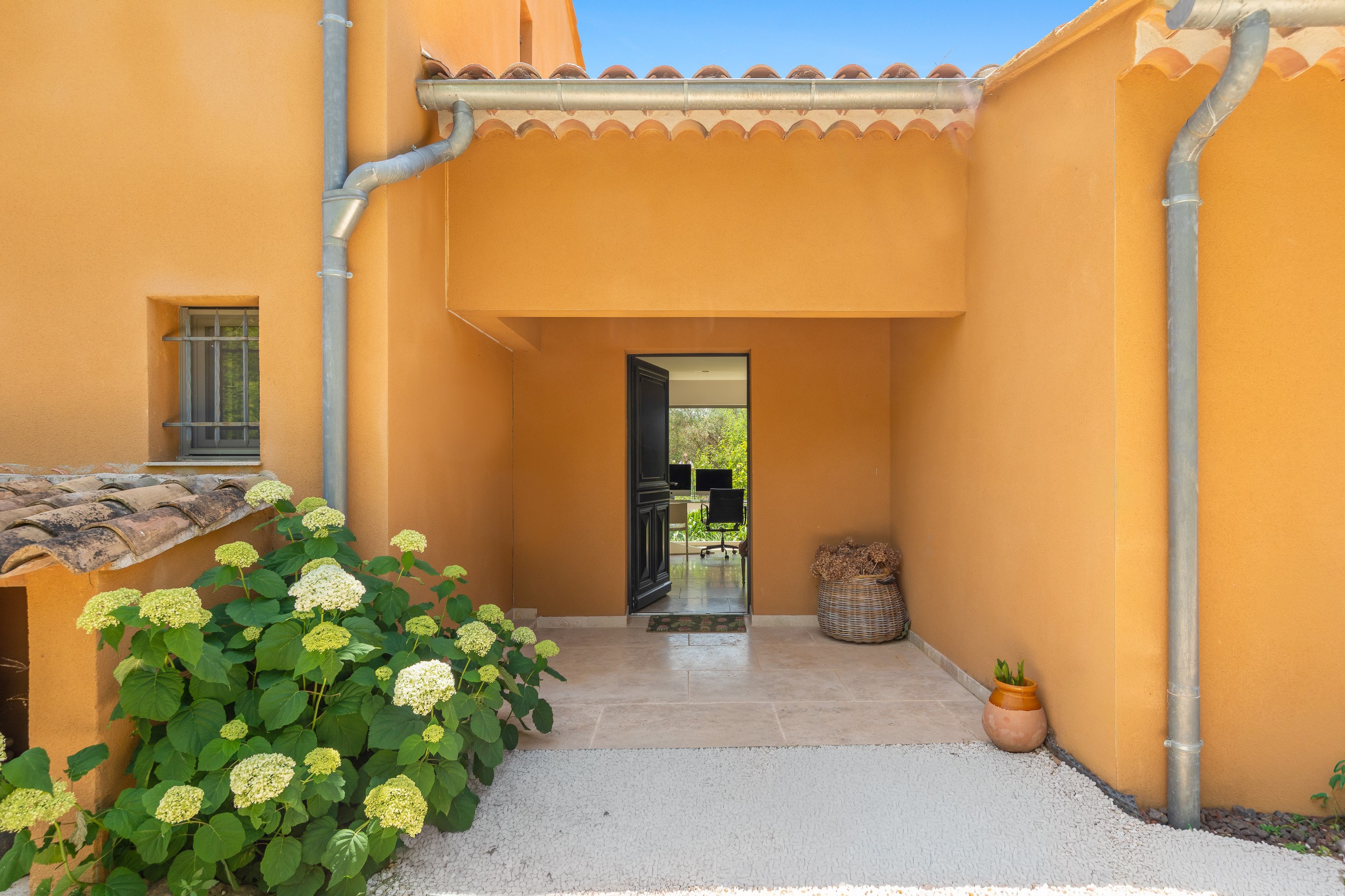  Ollioules, Faveyrolles – Family Villa with Swimming Pool and Sea Views - 物件實景