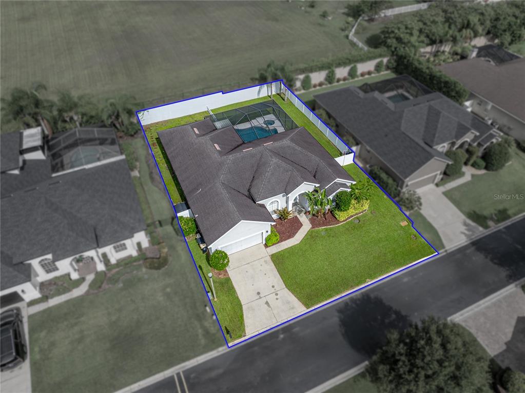 Lakeland, Florida, 33812, United States, 4 Bedrooms Bedrooms, ,3 BathroomsBathrooms,Residential,For Sale,1898596