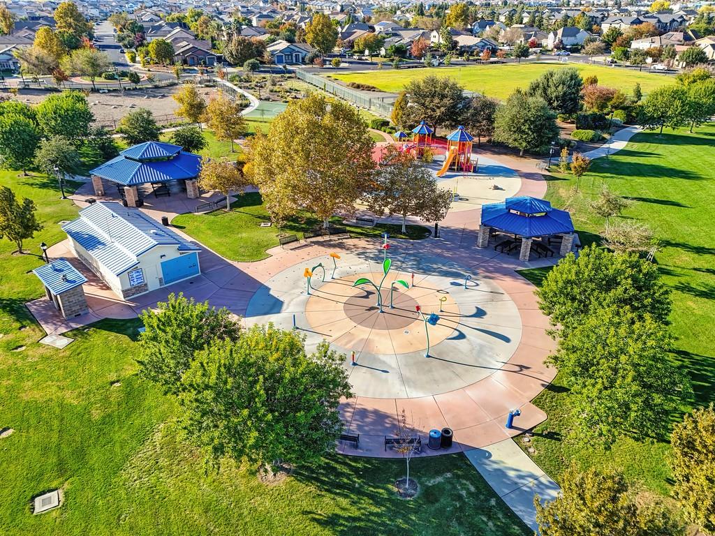 Woodland, California, 95776, United States, 3 Bedrooms Bedrooms, ,2 BathroomsBathrooms,Residential,For Sale,1989380