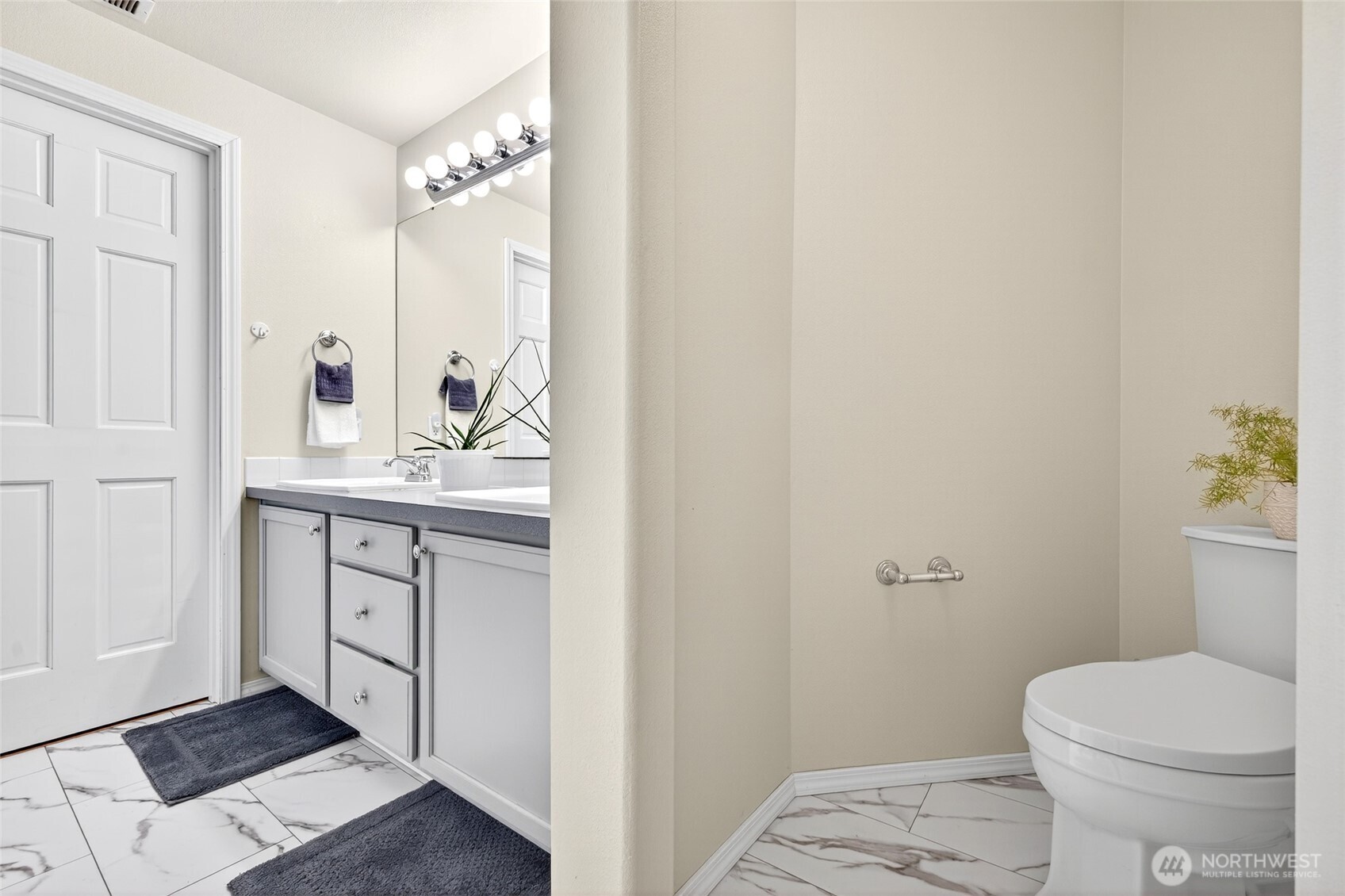 Tacoma, Washington, 98446, United States, 3 Bedrooms Bedrooms, ,3 BathroomsBathrooms,Residential,For Sale,1995150