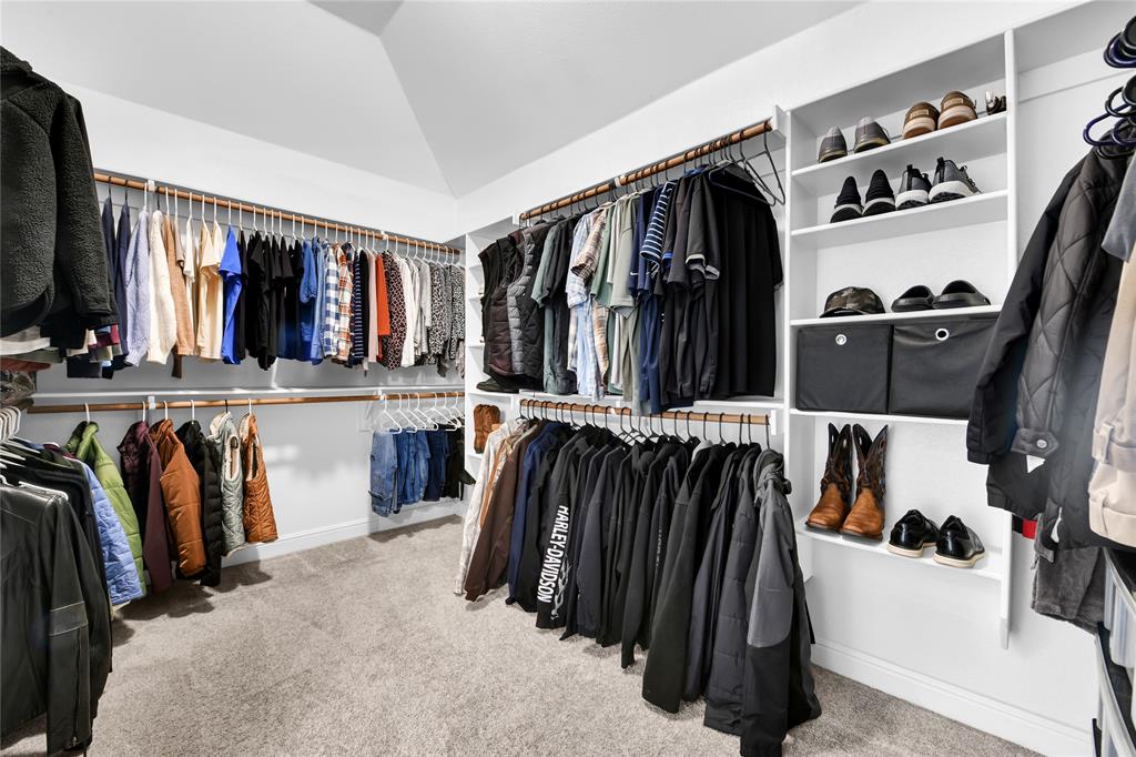 Weatherford, Texas, 76088, United States, 4 Bedrooms Bedrooms, ,3 BathroomsBathrooms,Residential,For Sale,2006084