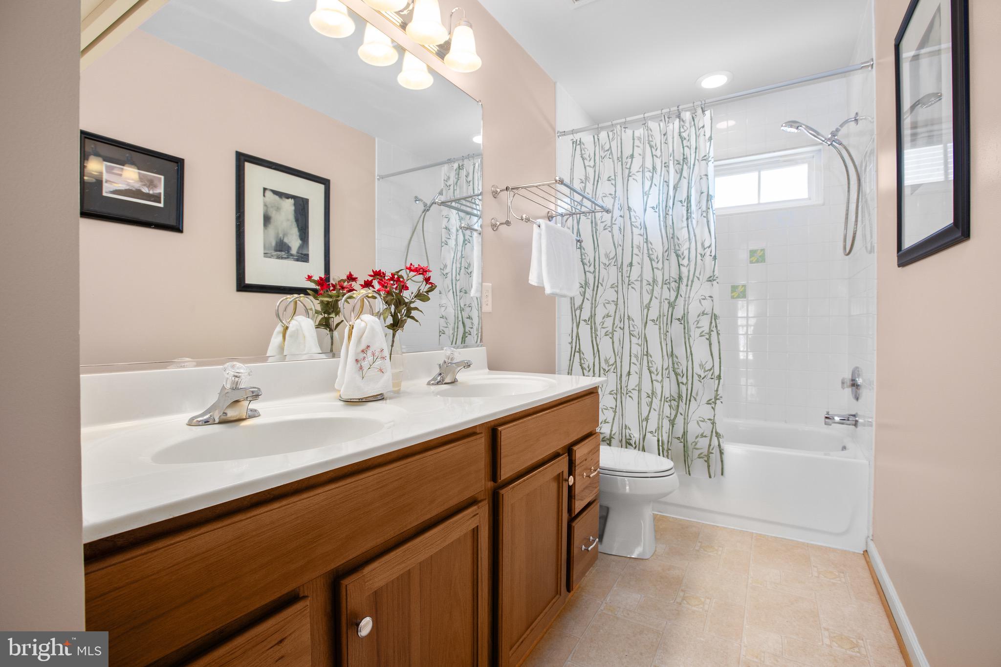 Spotsylvania, Virginia, 22553, United States, 4 Bedrooms Bedrooms, ,3 BathroomsBathrooms,Residential,For Sale,1980801