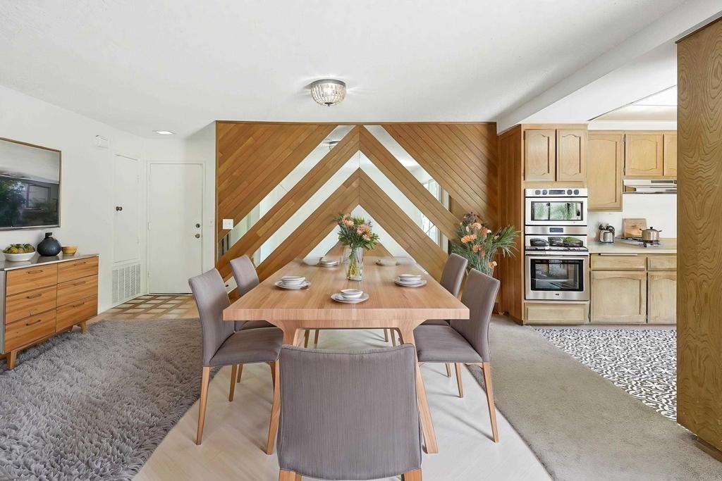 Lakeside, California, 92040, United States, 3 Bedrooms Bedrooms, ,2 BathroomsBathrooms,Residential,For Sale,1907762