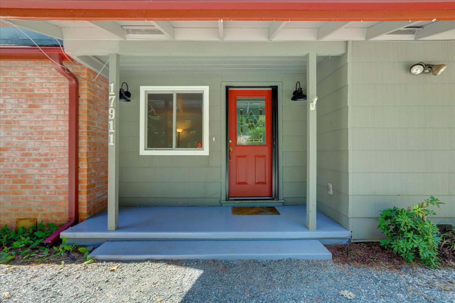 Grass Valley, California, 95945, United States, 3 Bedrooms Bedrooms, ,3 BathroomsBathrooms,Residential,For Sale,1898506