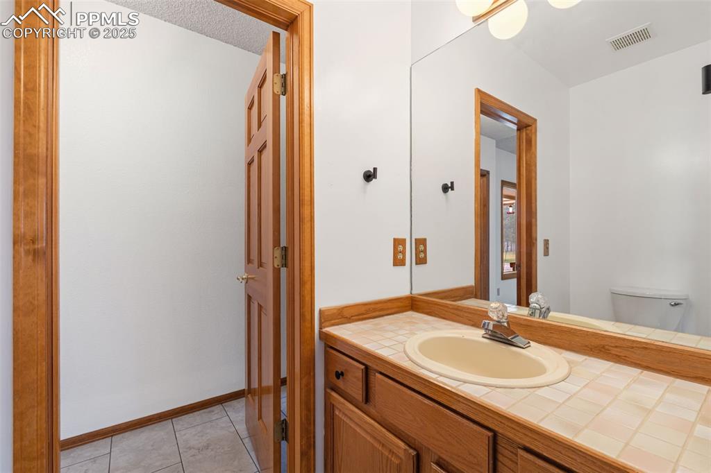 Monument, Colorado, 80132, United States, 4 Bedrooms Bedrooms, ,4 BathroomsBathrooms,Residential,For Sale,1934260