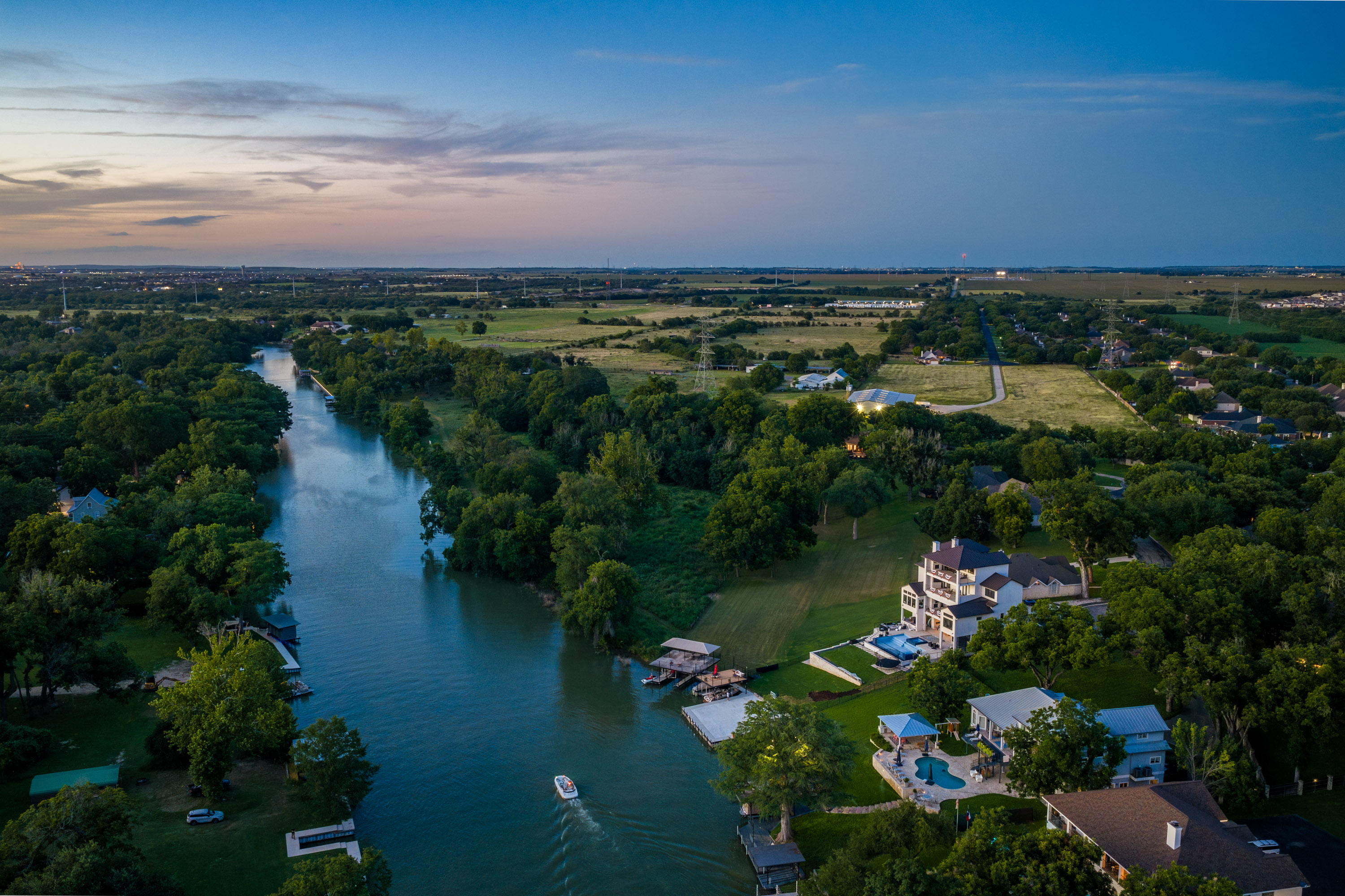  Premier Lake McQueeney Residence - 物件實景