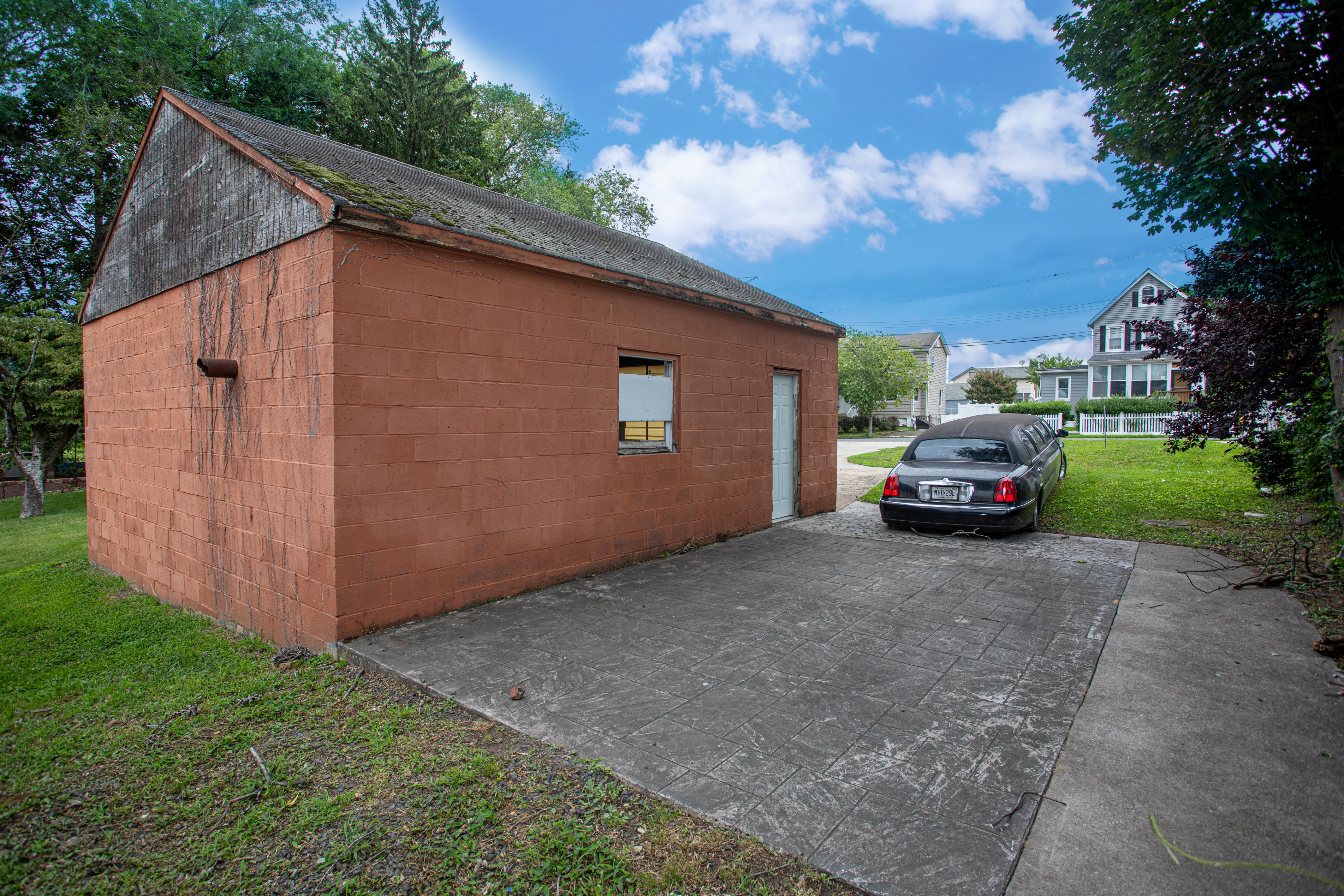 1220 - South Amboy, New Jersey, 08879, United States, 3 Bedrooms Bedrooms, ,2 BathroomsBathrooms,Residential,For Sale,1983627